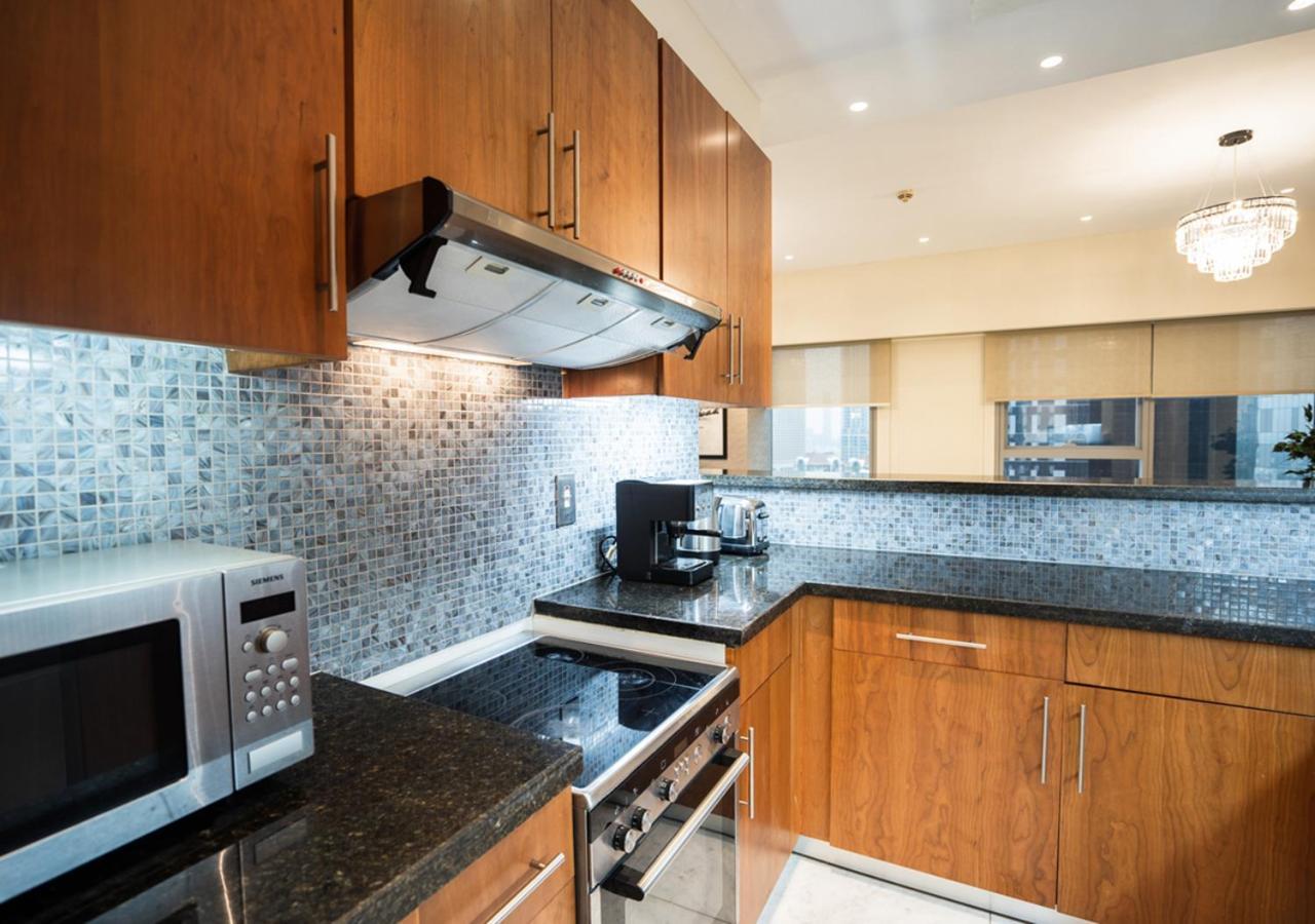 Nasma Luxury Stays - Central Park Tower * Dubai