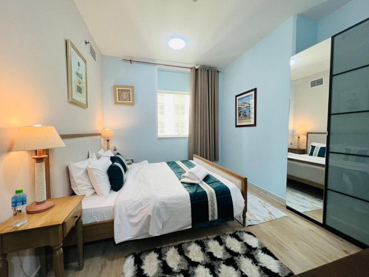 Apartment Entire Private Self Catered Marina