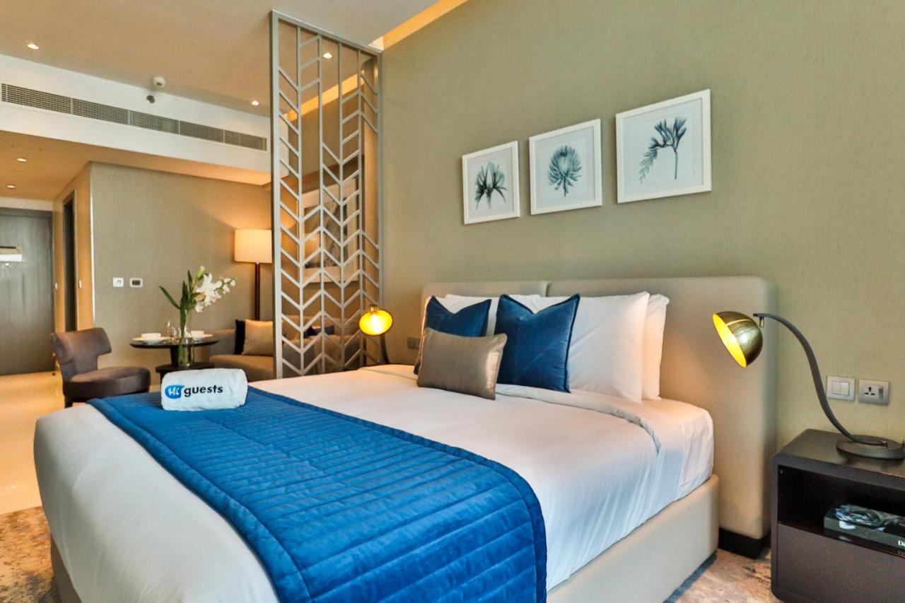 Higuests - Roomy And Chic With Panoramic Canal Views Dubai