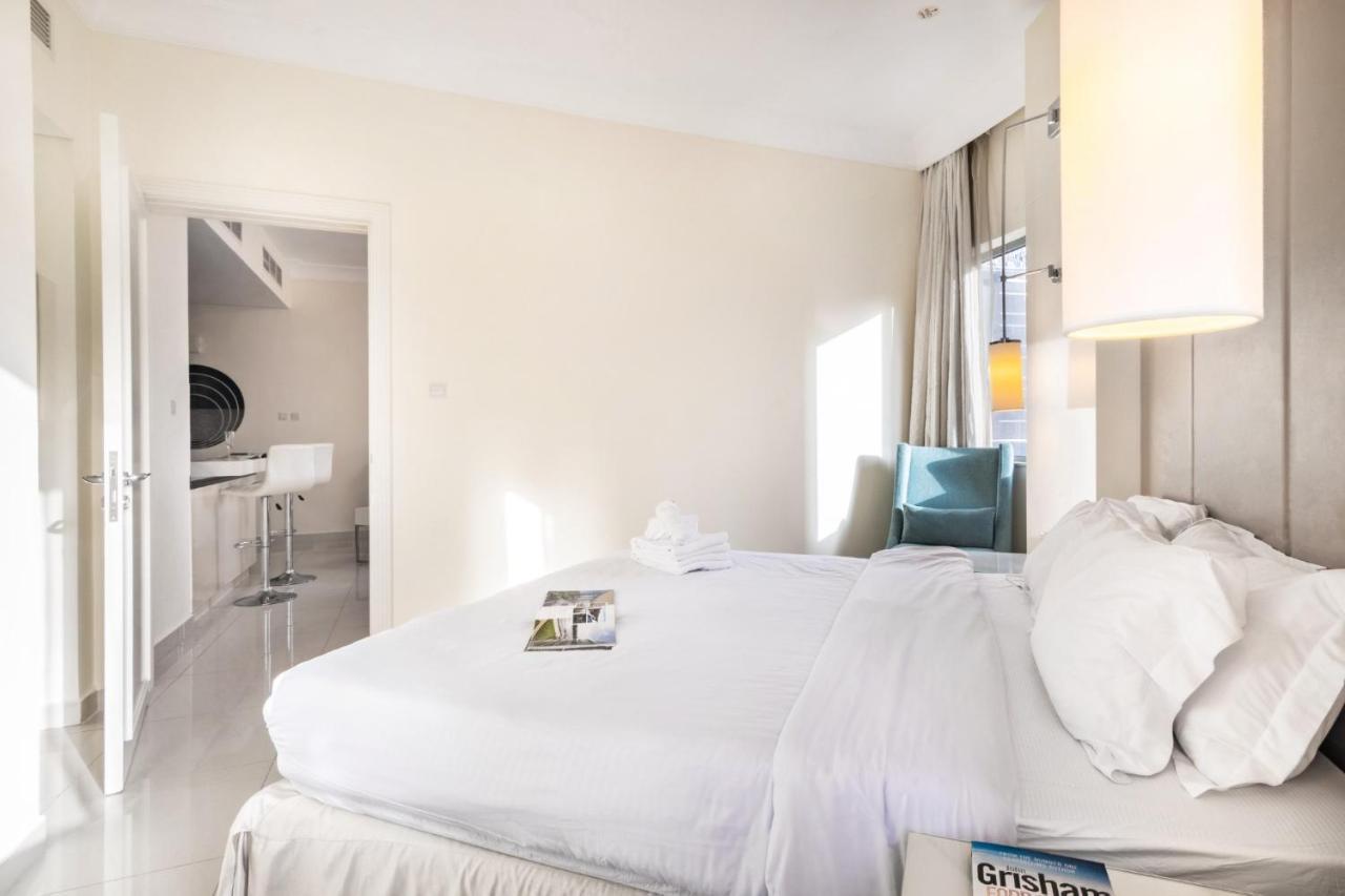 Apartment Baytik - Amazing 1 Bedroom Damac Mall Street, Downtown Dubai