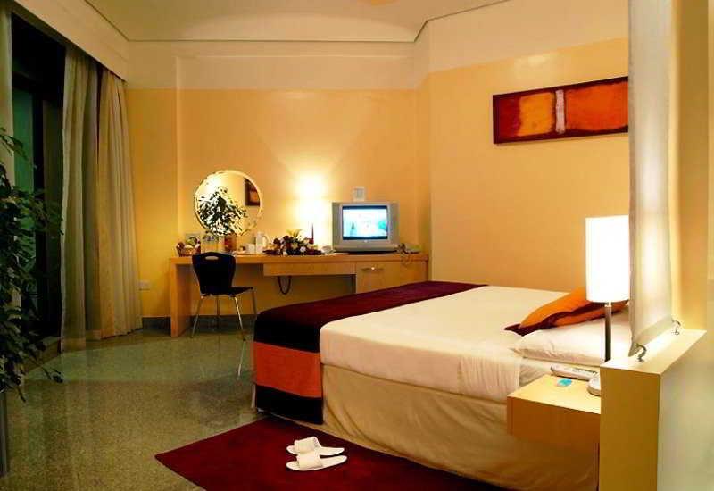Arabian Park Dubai, An Edge By Rotana Hotel