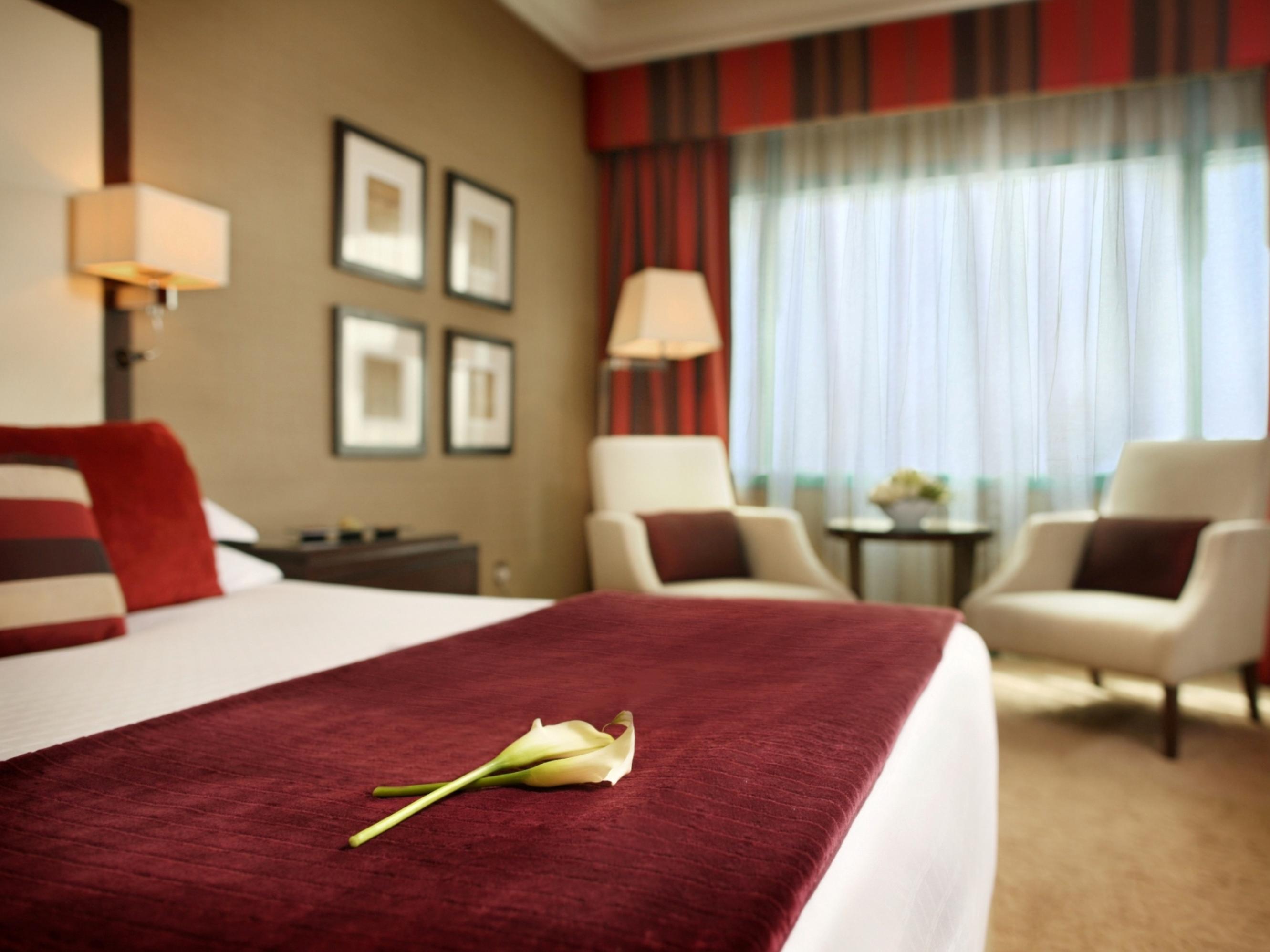 Hotel Moevenpick Grand Al Bustan 5*