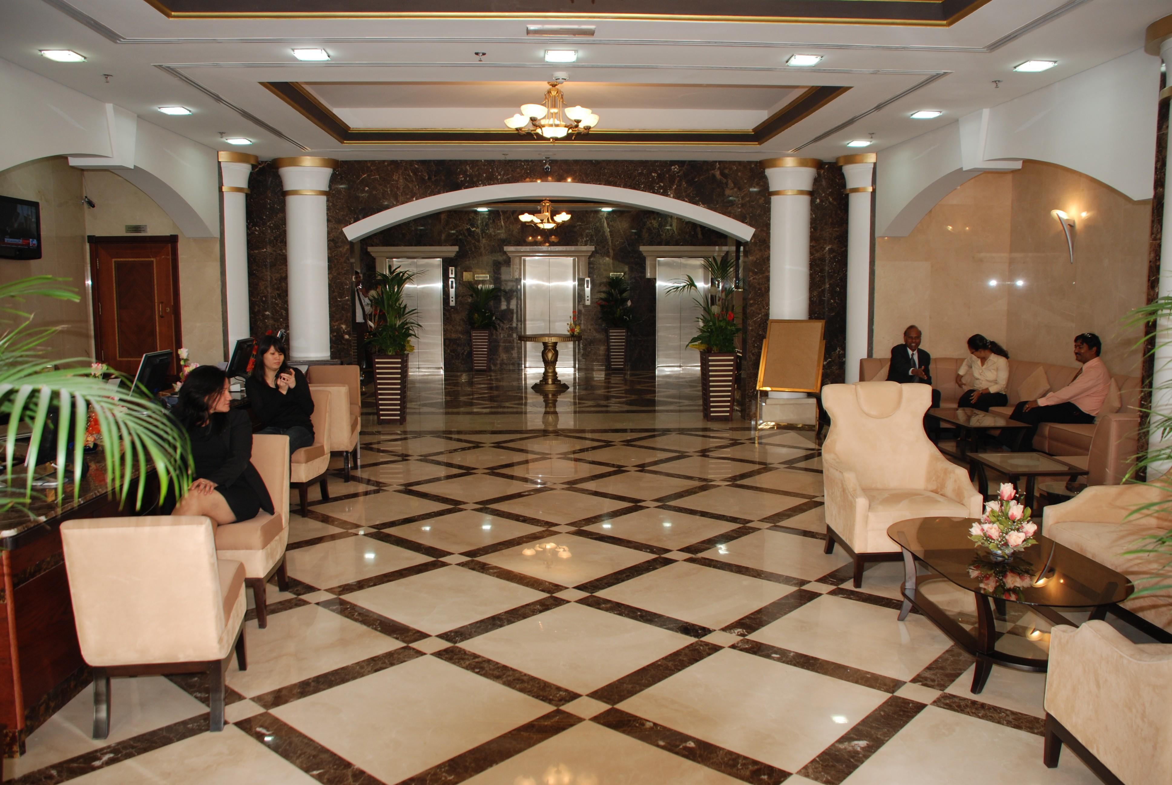 Wescott Plaza Llc Formerly West Zone Plaza Apts Dubai