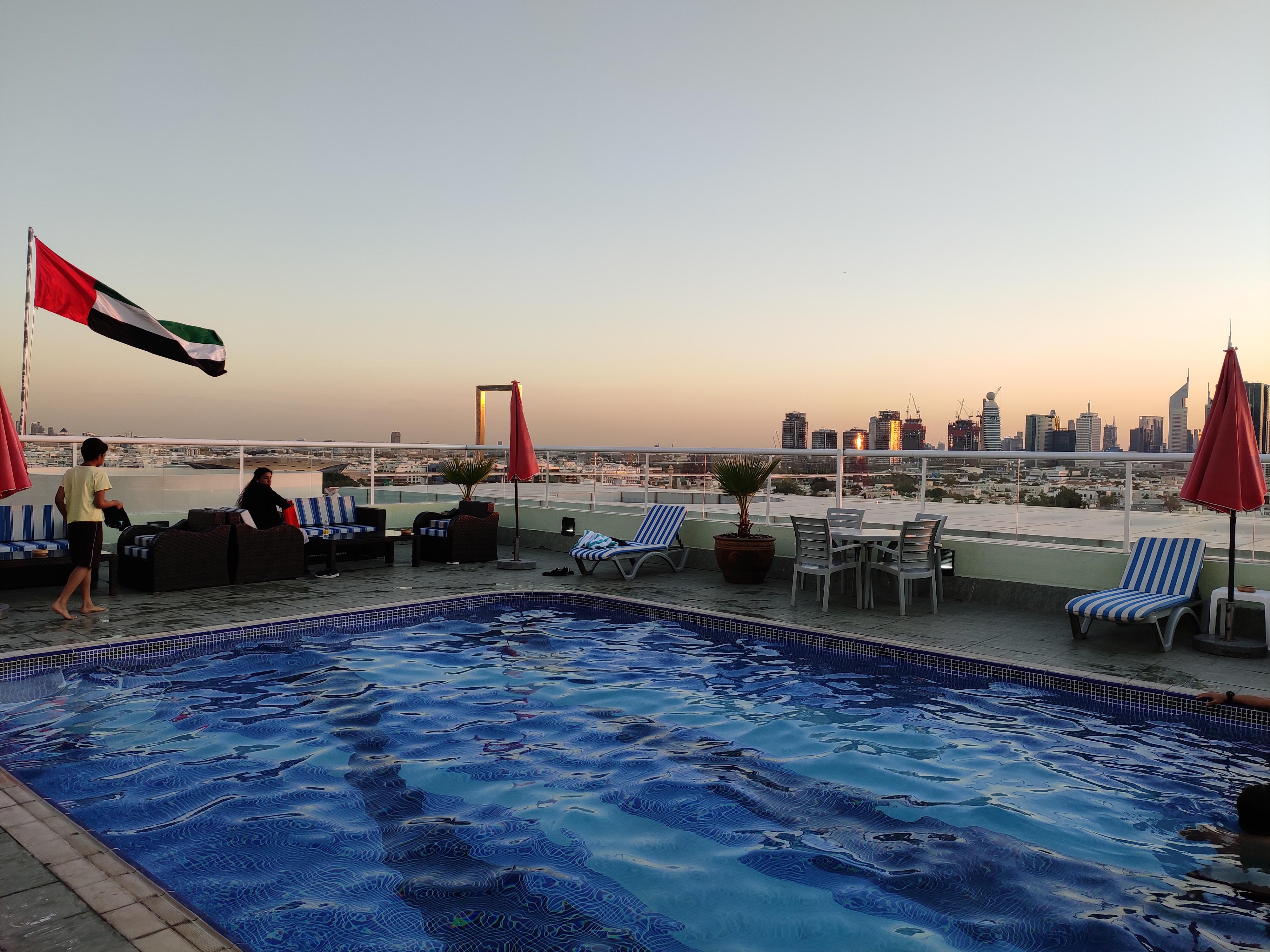 Wescott Plaza Llc Formerly West Zone Plaza Apts Dubai