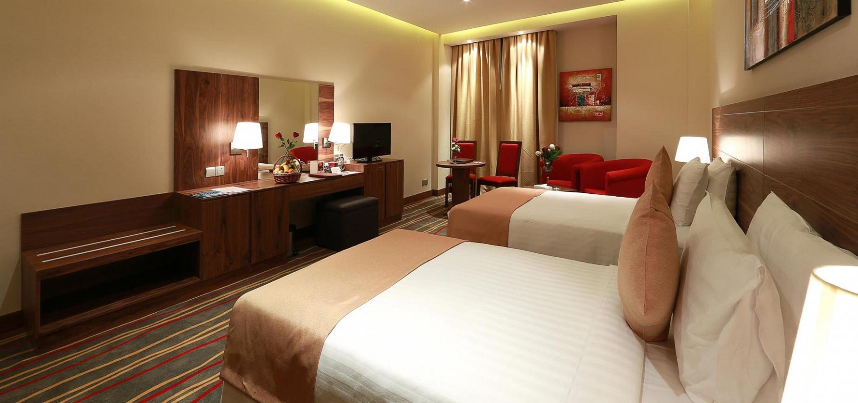Al Khaleej Plaza 4*