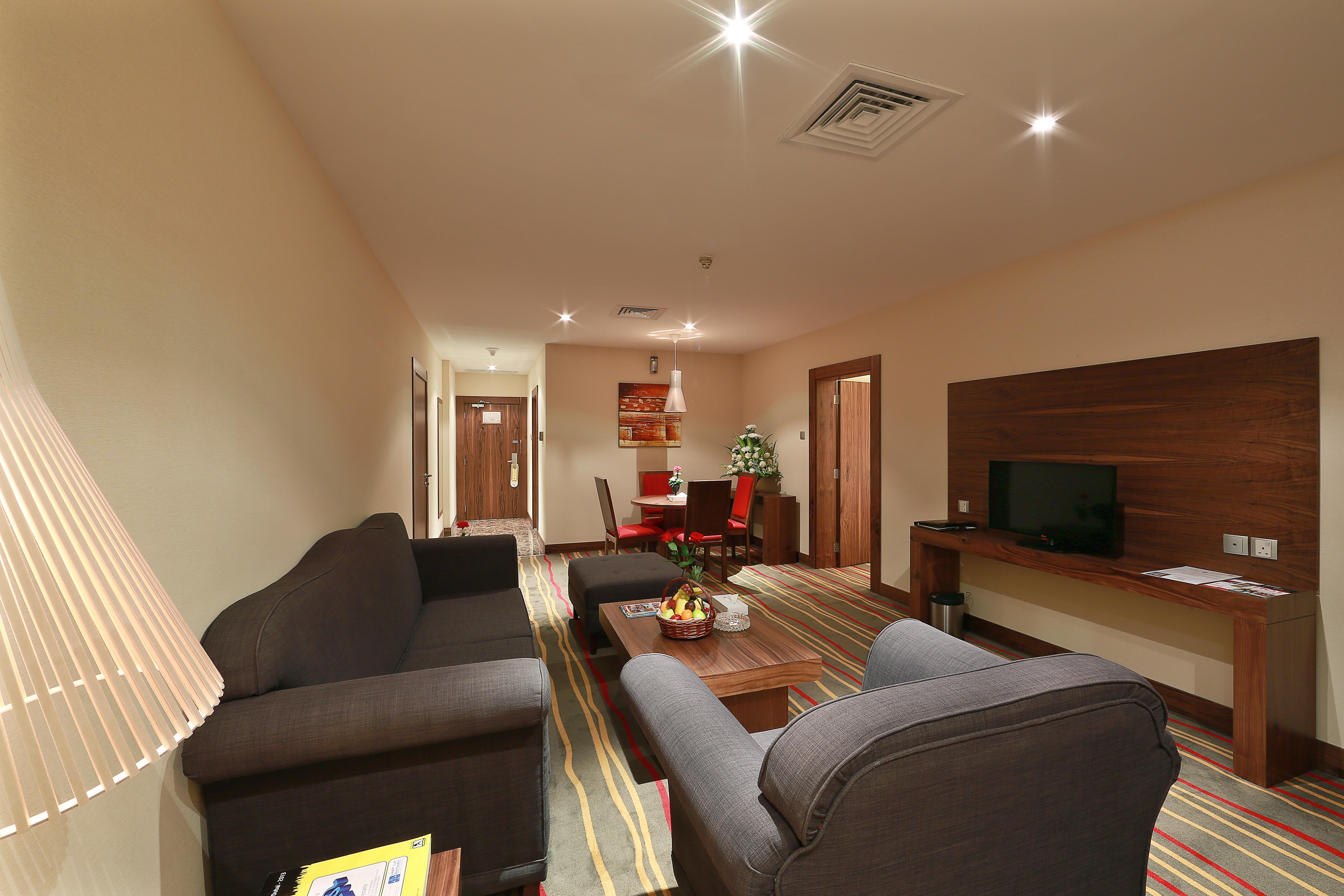 Al Khaleej Plaza 4*