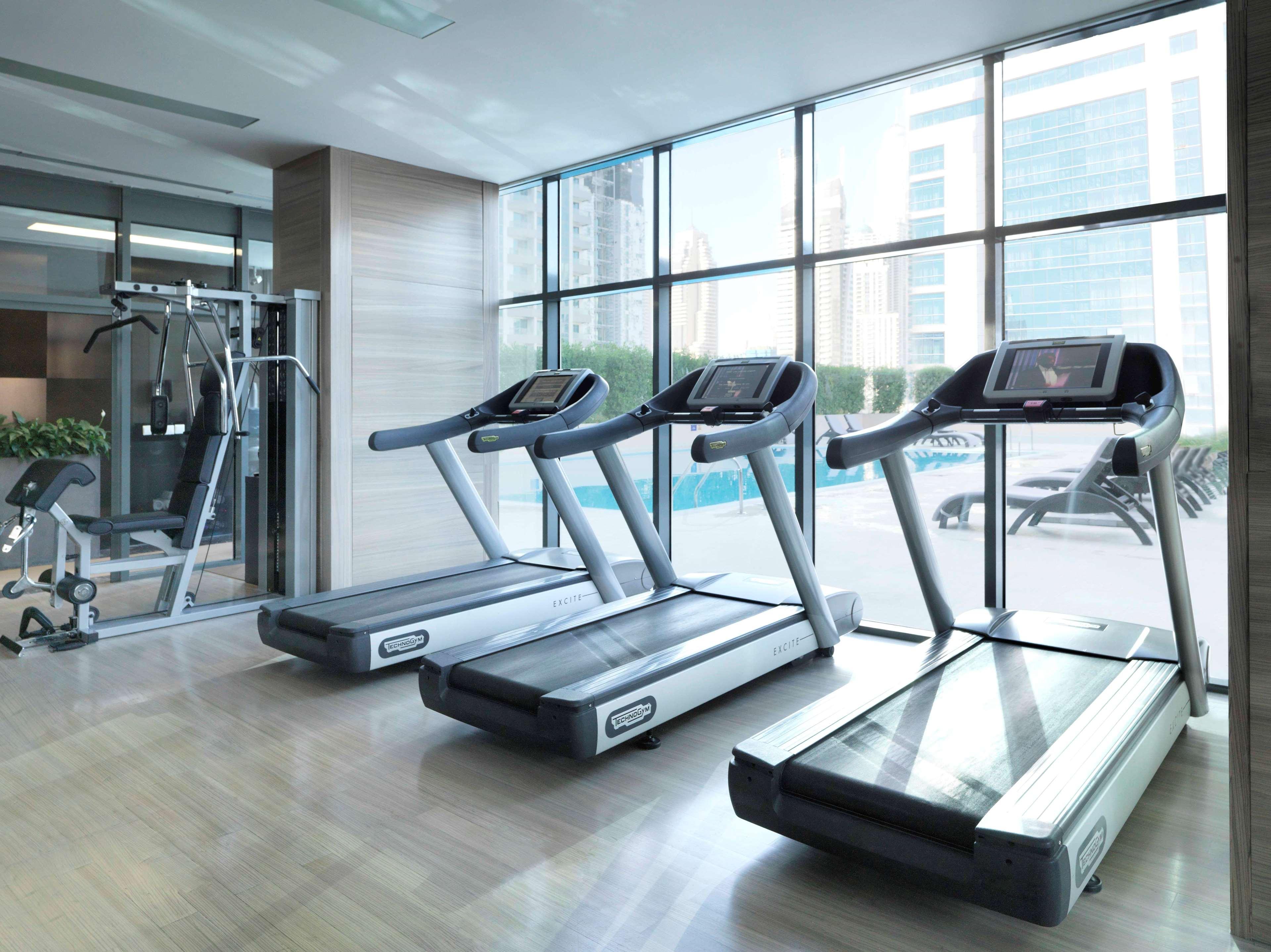 Aparthotel Radisson Blu Residence, Marina 5*