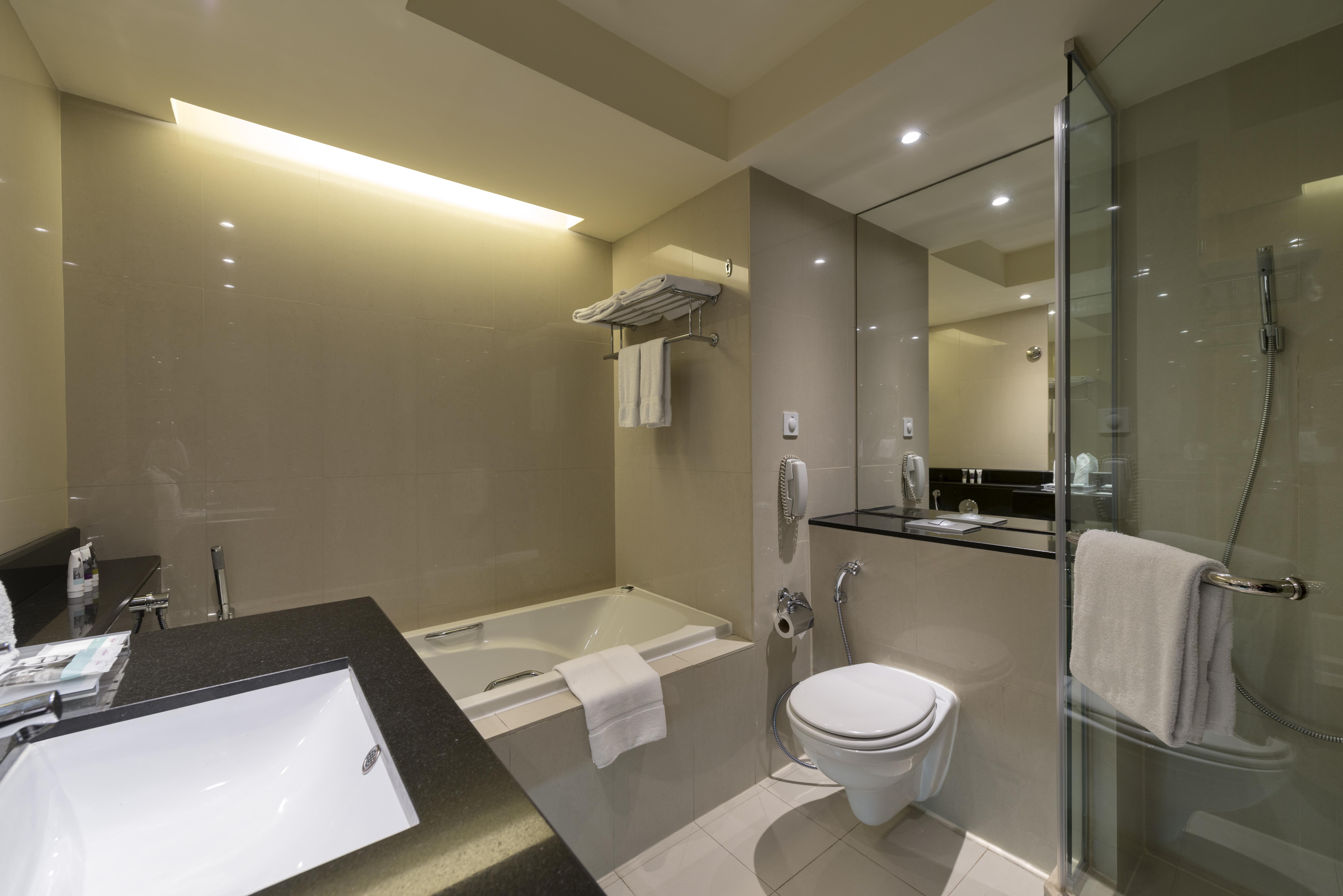 Mercure Gold Jumeirah By Accor Dubai