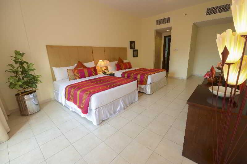 Parkside Hotel Apartment 4* Dubai
