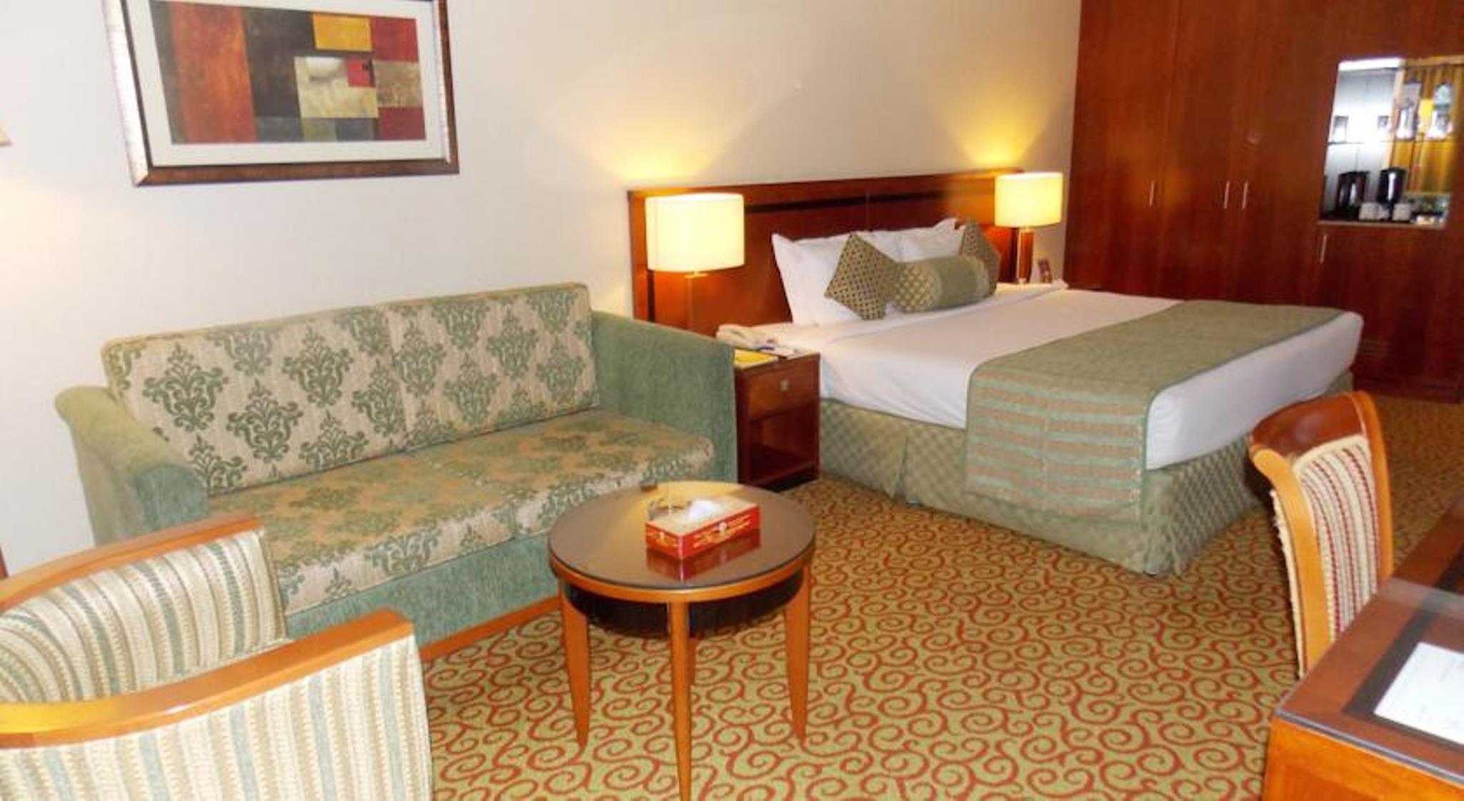 Hotel Ramee Royal Dubai
