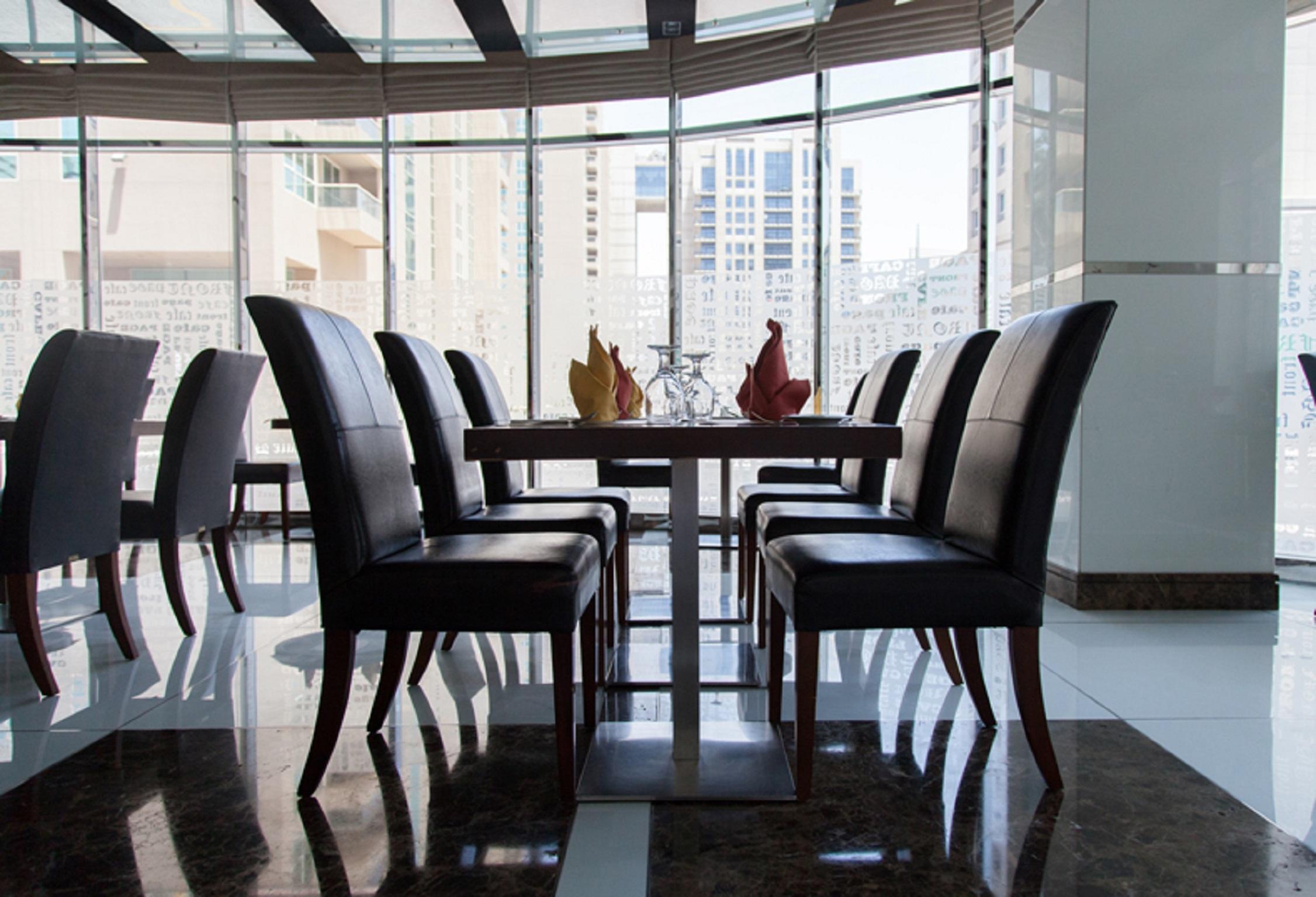 Aparthotel Pearl Executive 4*