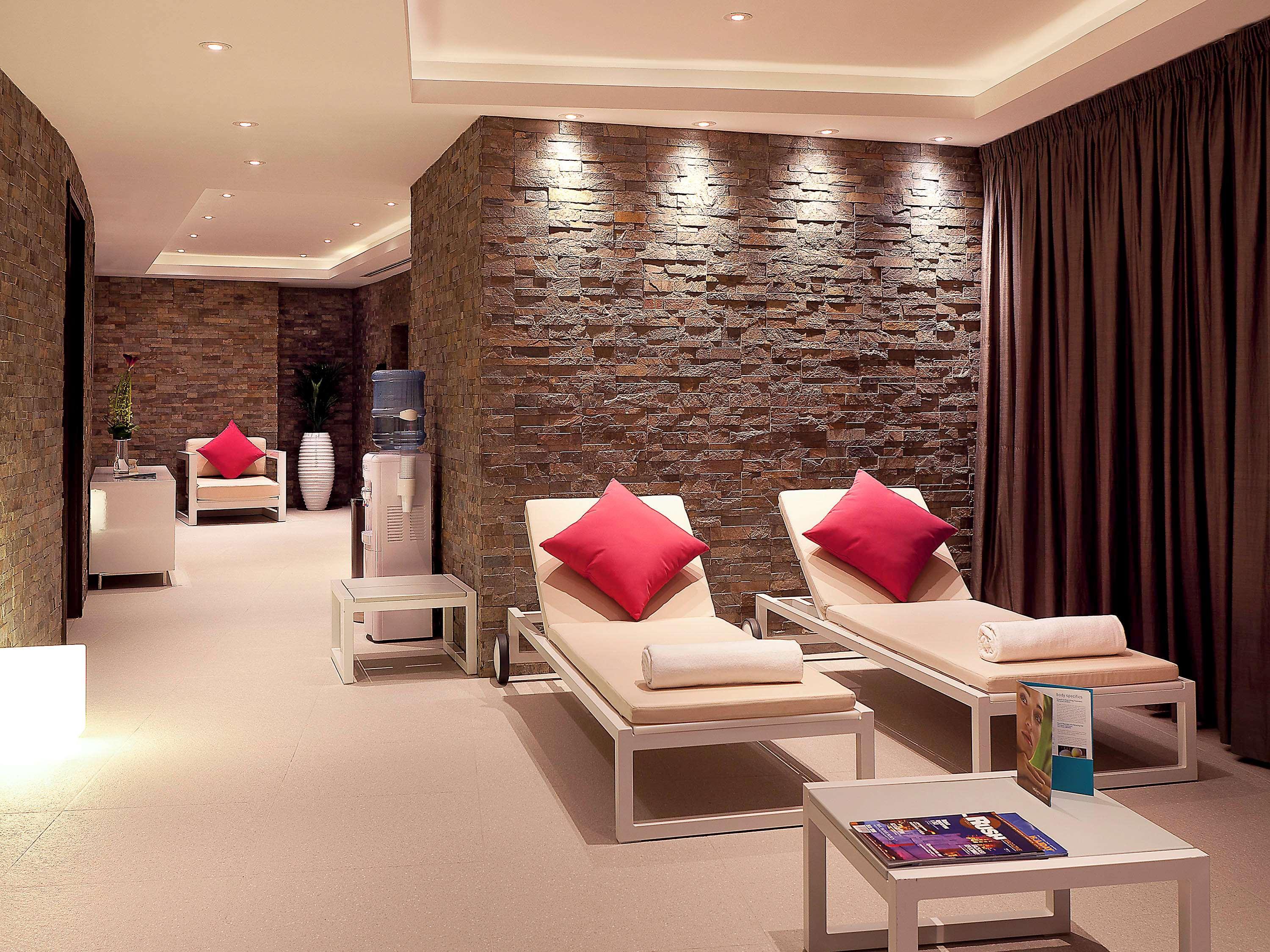 Novotel Al Barsha 4* Dubai