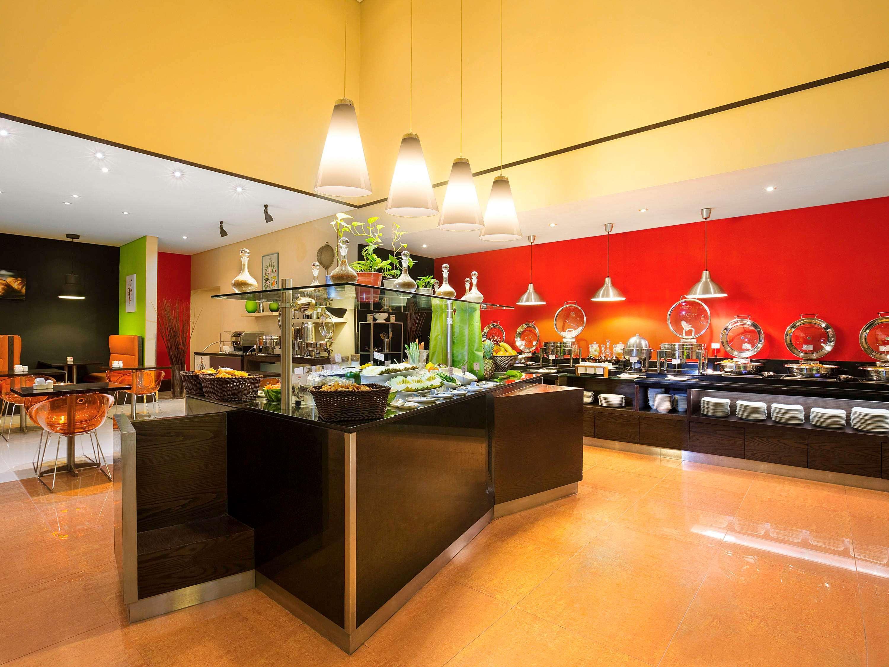 Hotel Ibis Al Rigga 3*