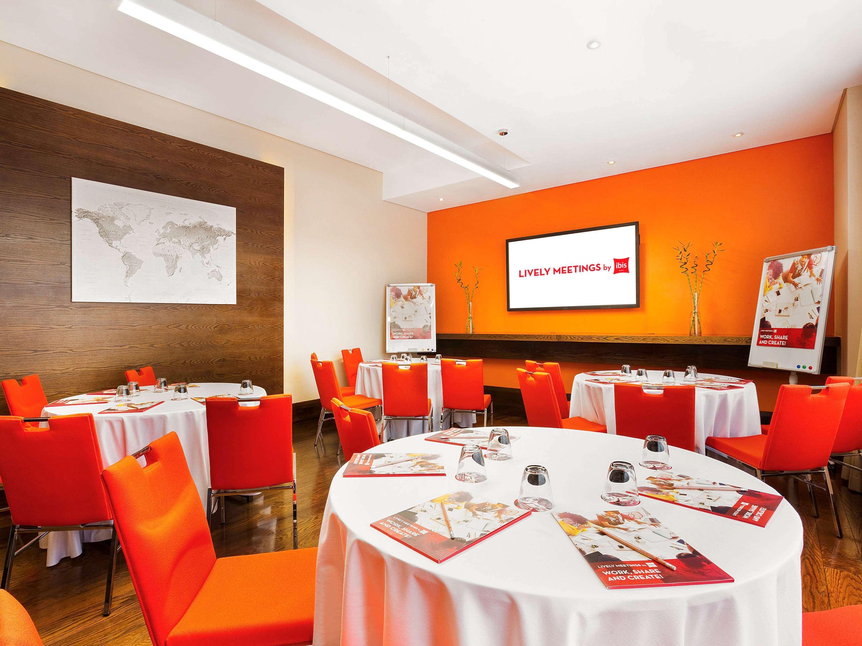 Ibis Al Rigga Hotel 3*