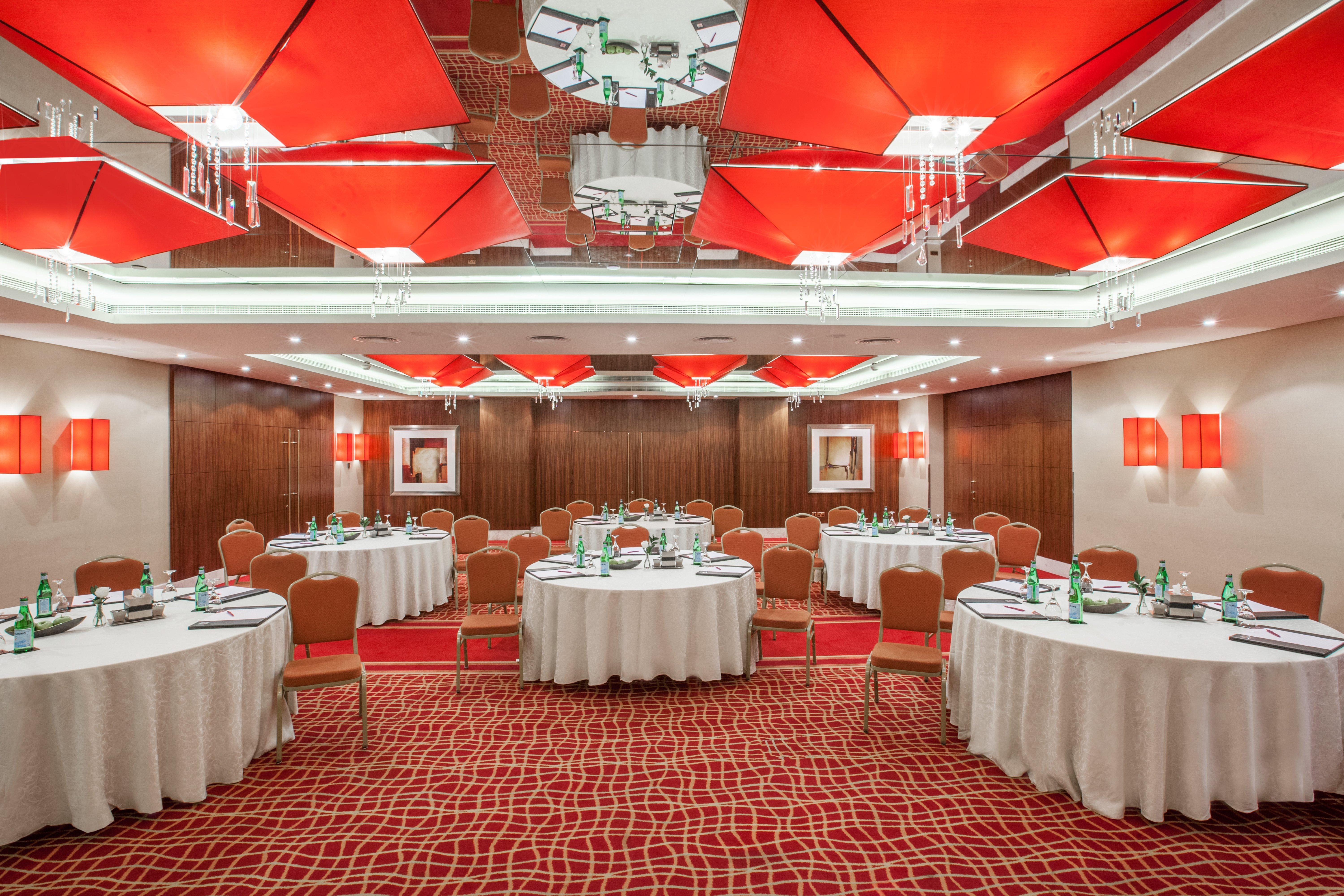 Crowne Plaza Deira By Ihg