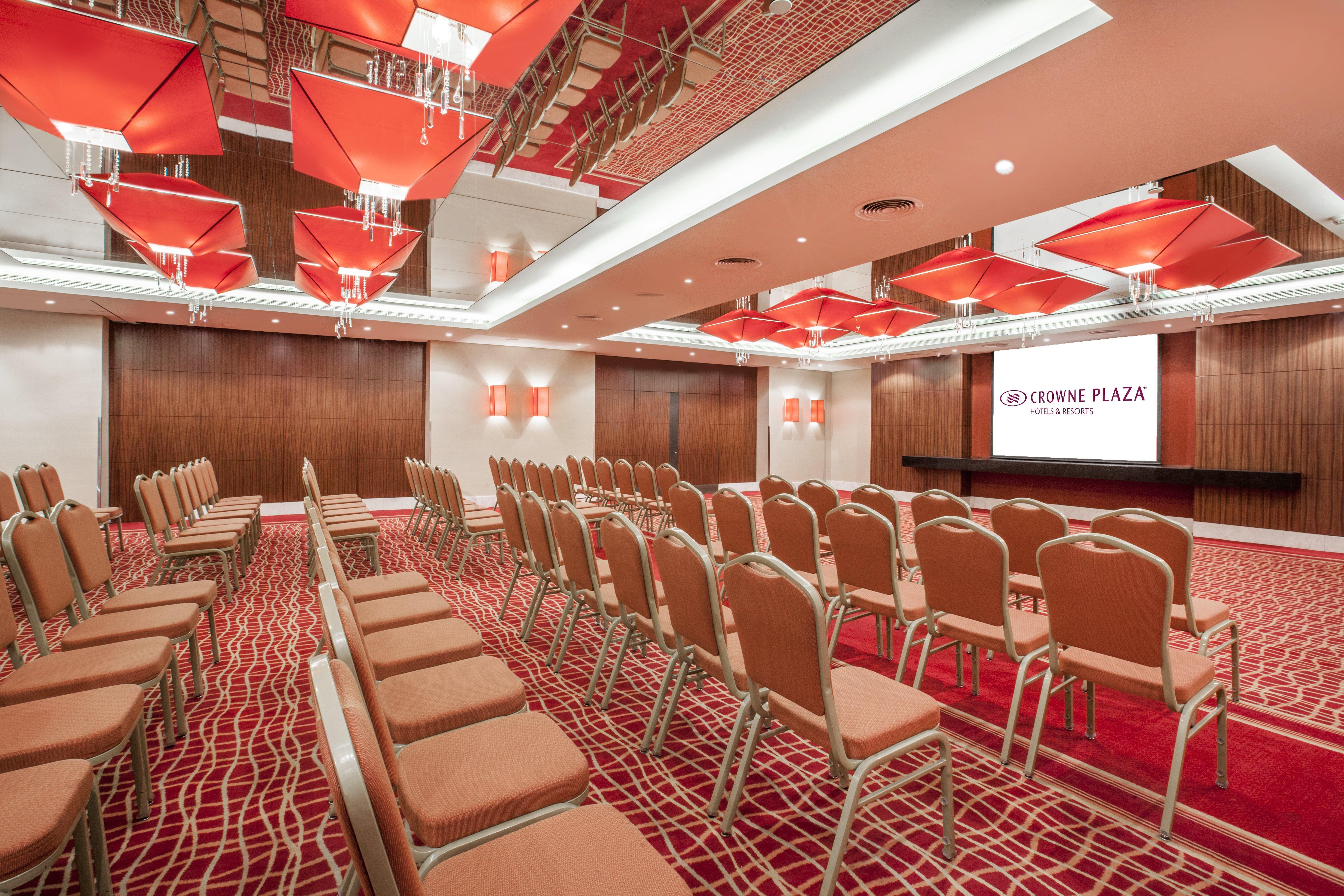 Crowne Plaza Deira By Ihg