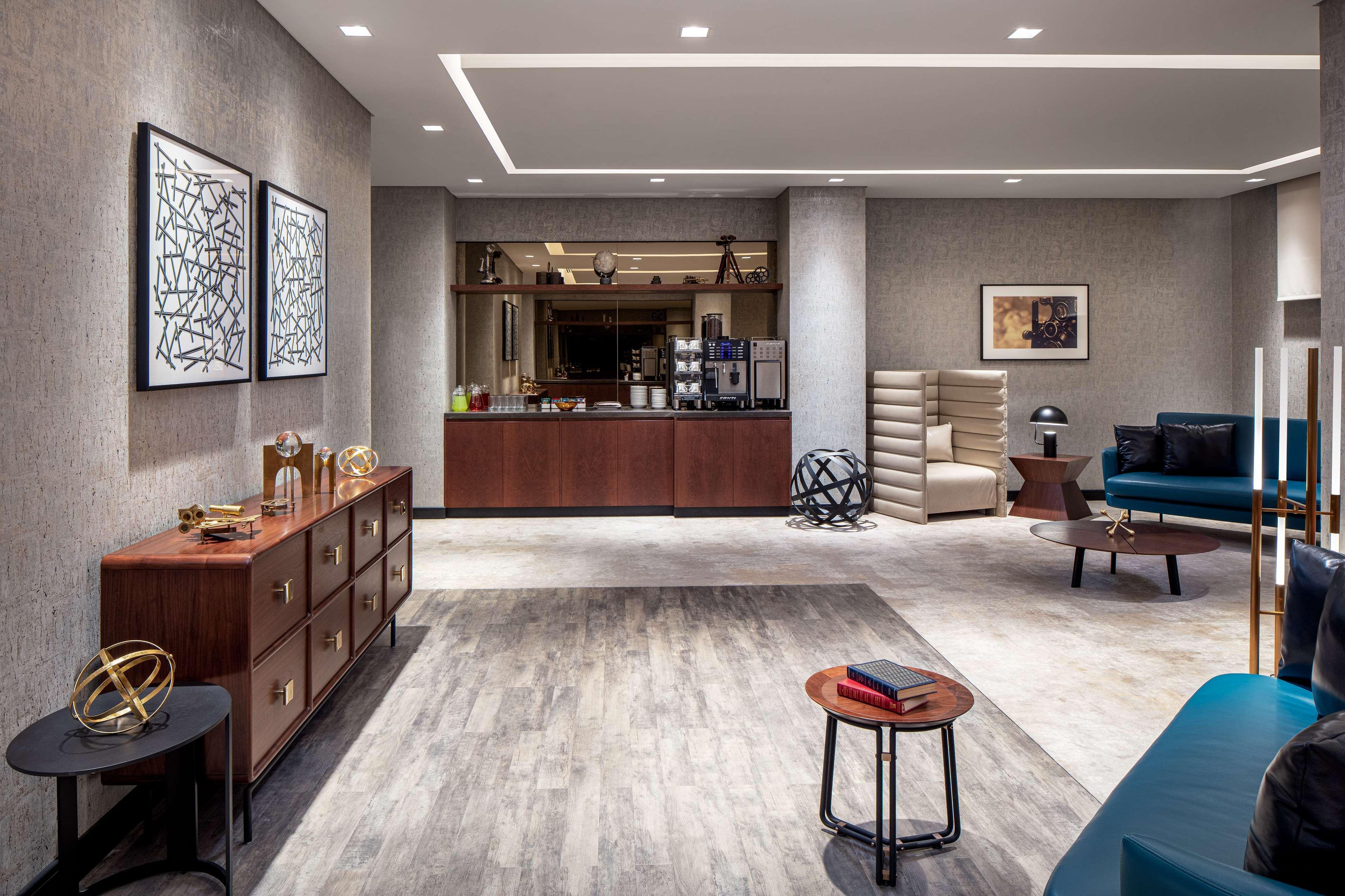 Doubletree By Hilton And Residences - Al Barsha