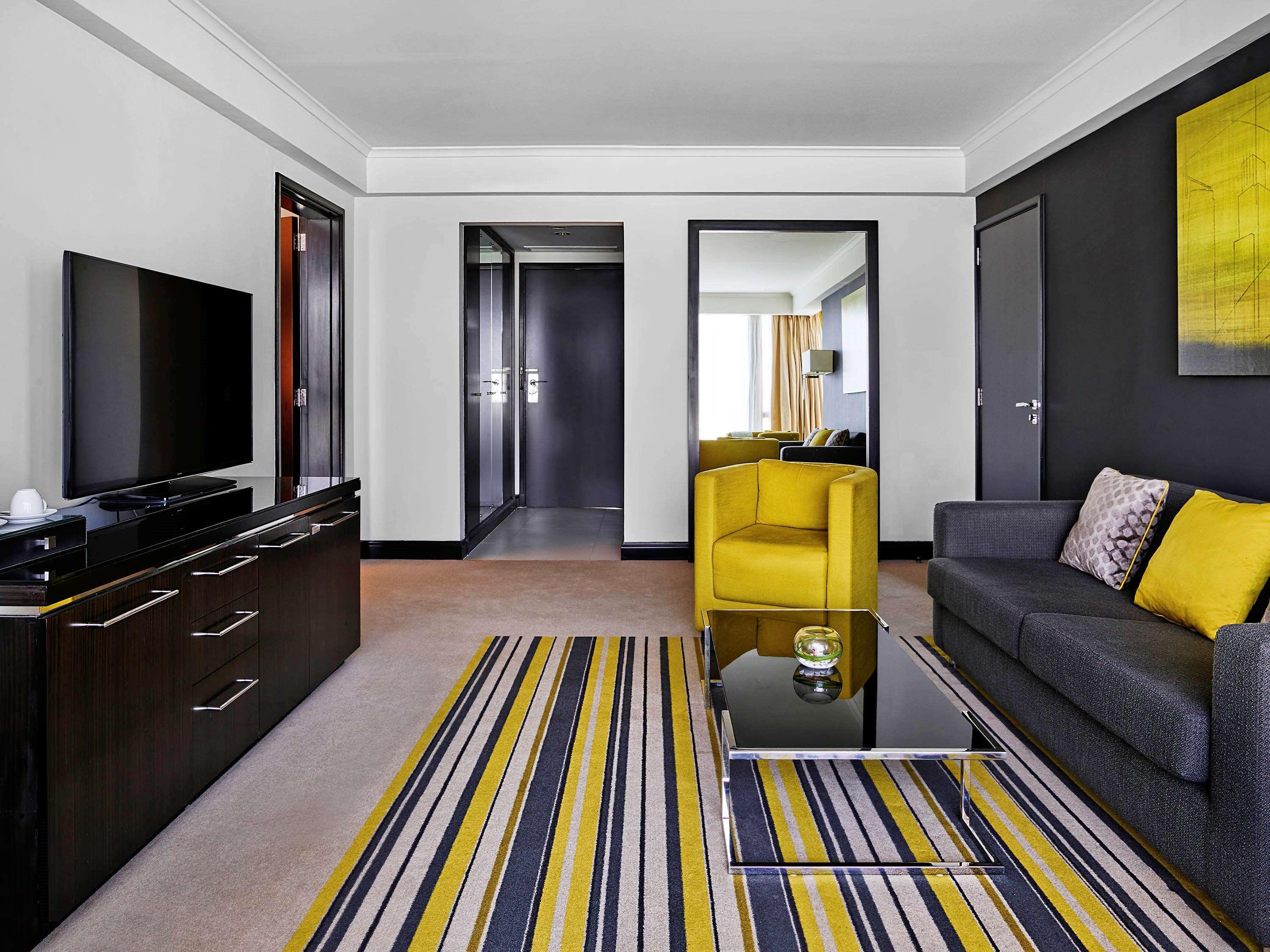 Pullman Creek Centre Hotel Dubai