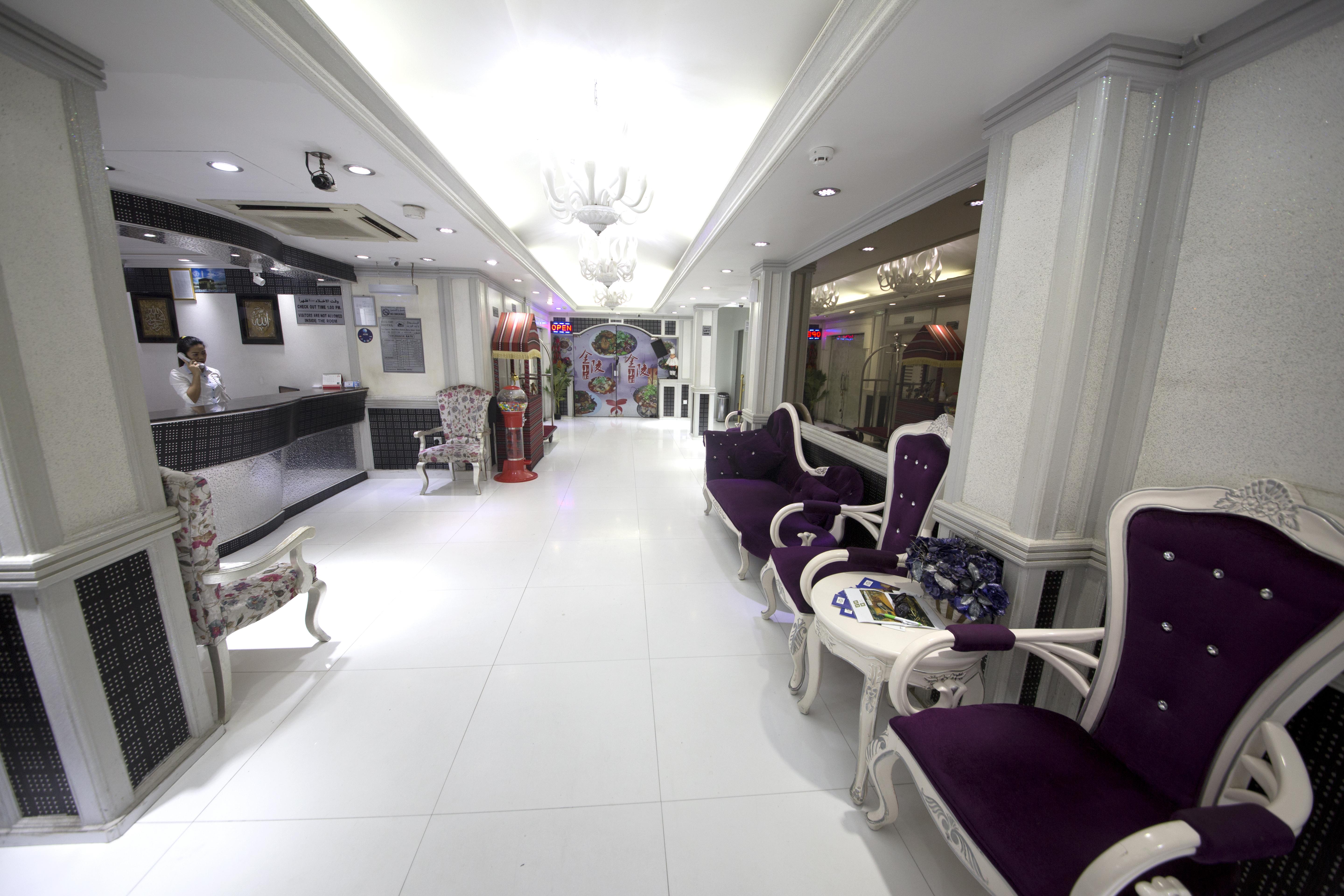 White * Dubai