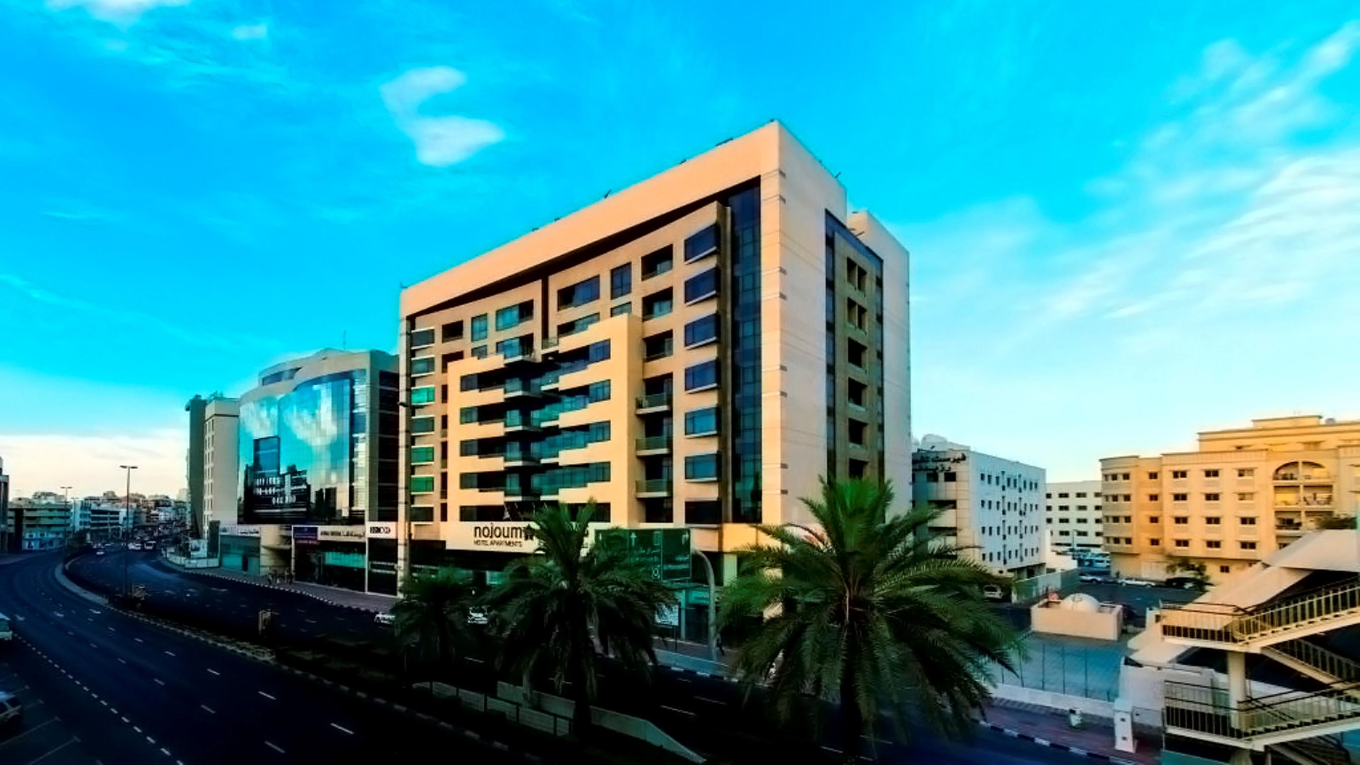 Nojoum Llc Aparthotel