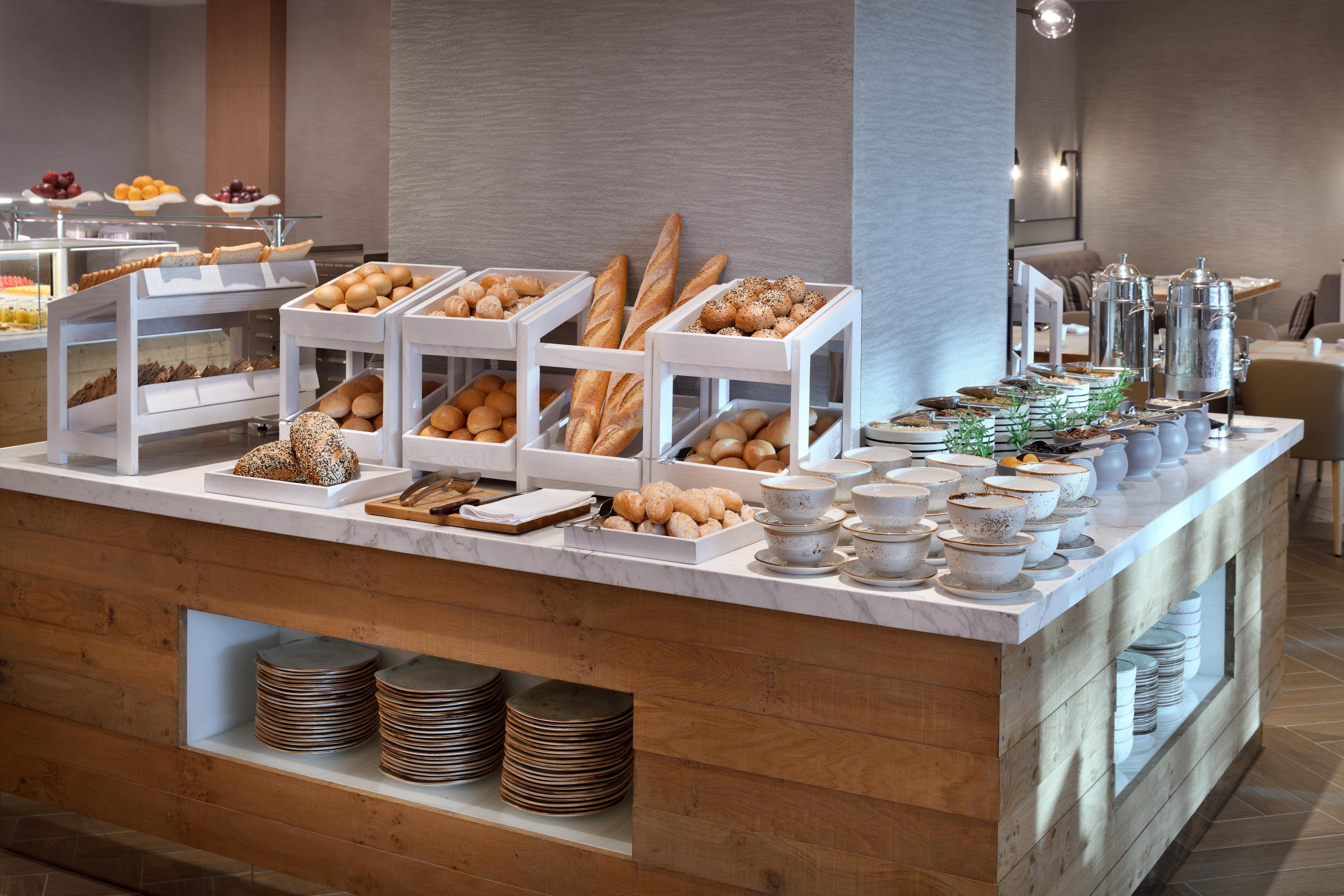 Hotel & - Festival By Ihg 4*