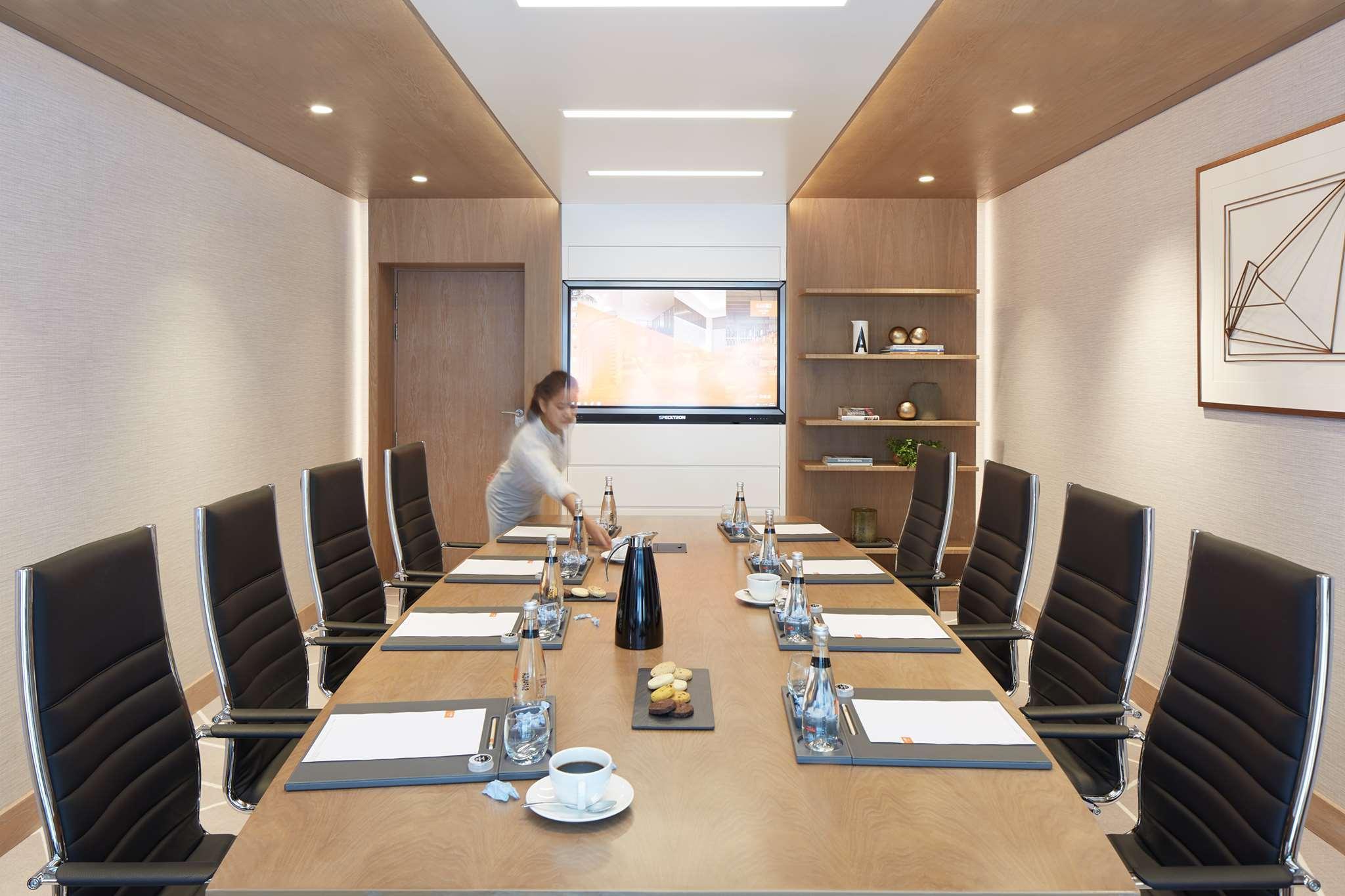 Dusit D2 Kenz 4* Dubai