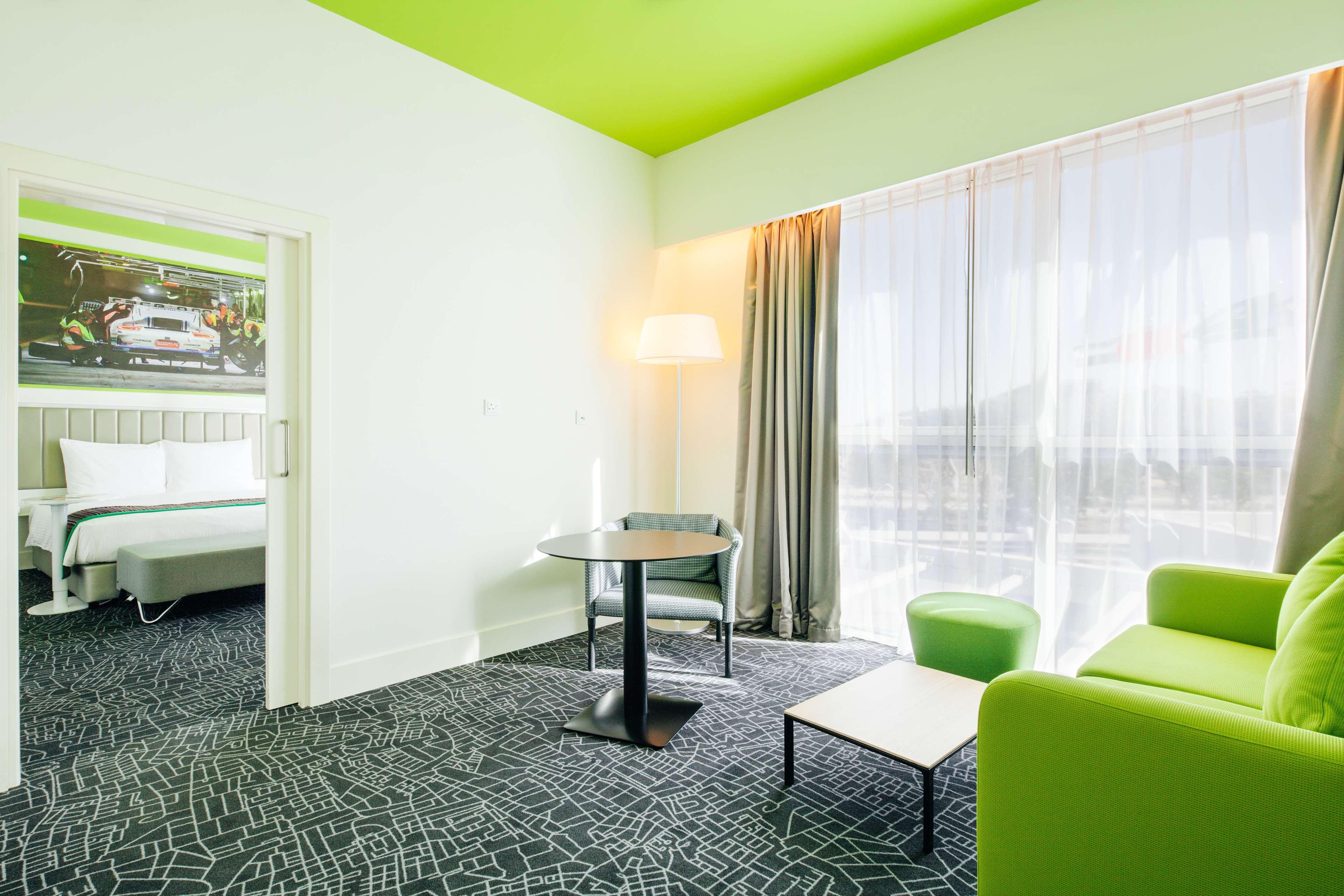Park By Radisson Motor Hotel Dubai