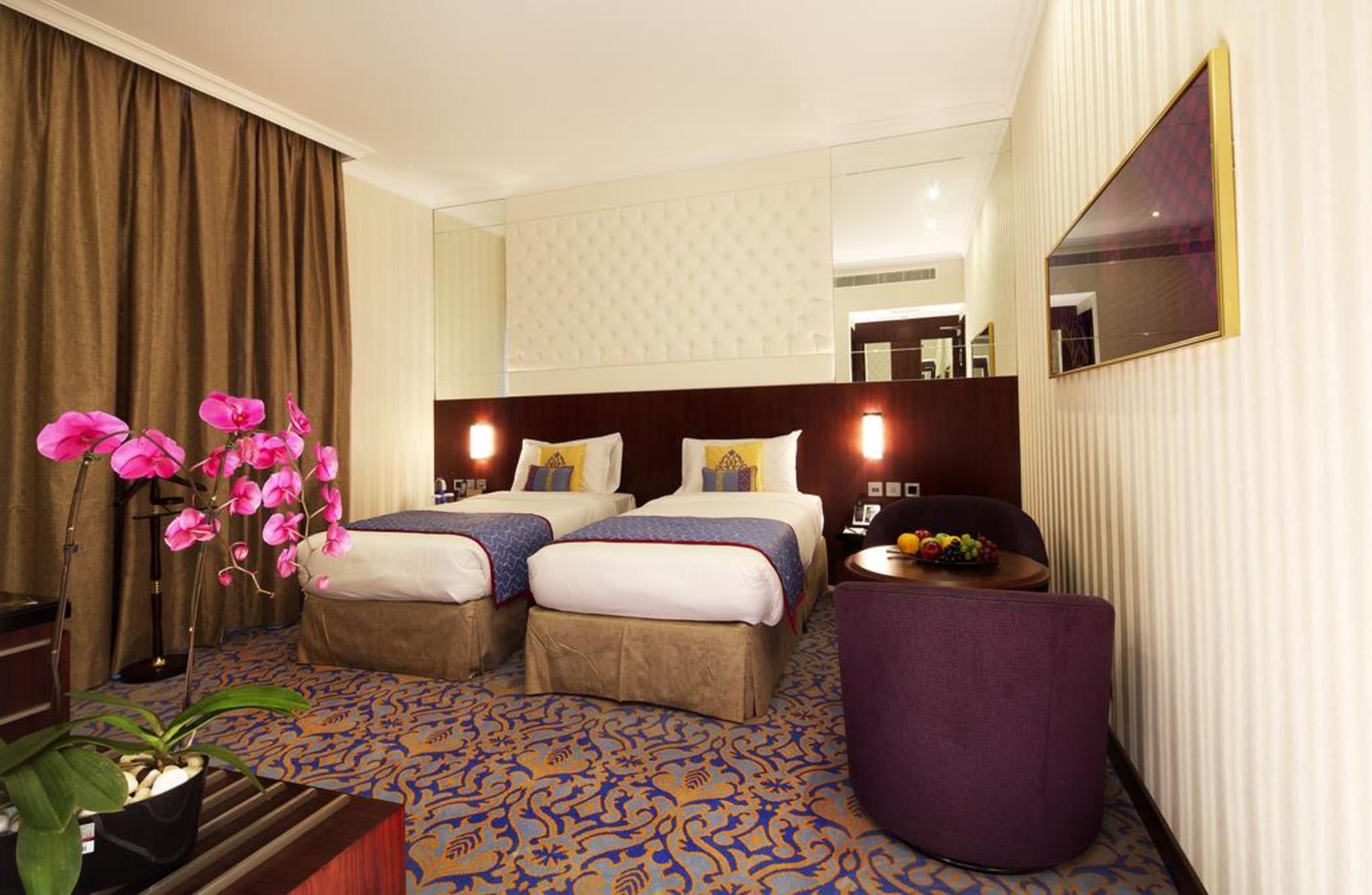 Hotel Raviz Center Point Dubai