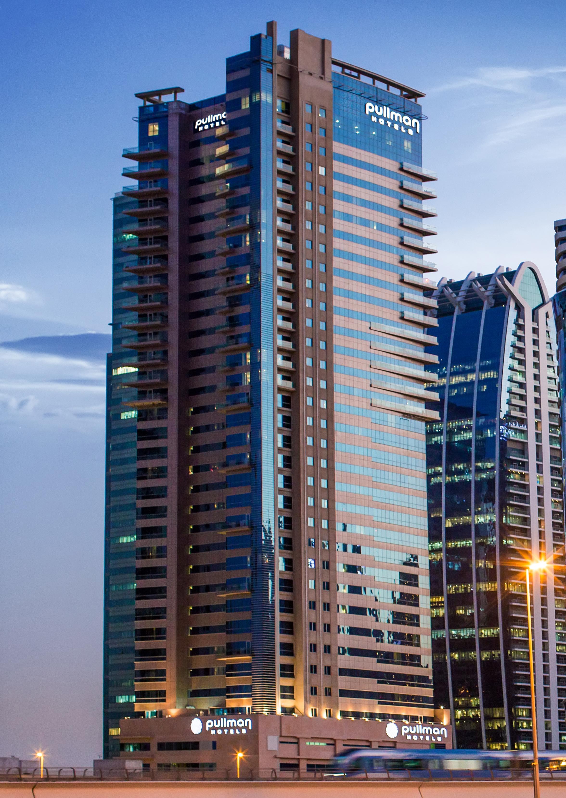 Pullman Jumeirah Lakes Towers
