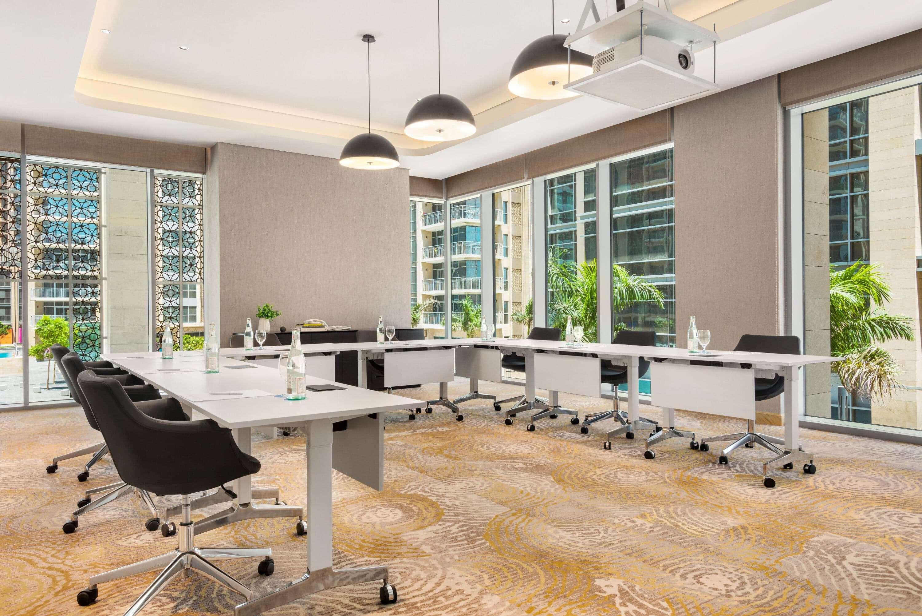 Novotel Dubai Gold District 4*