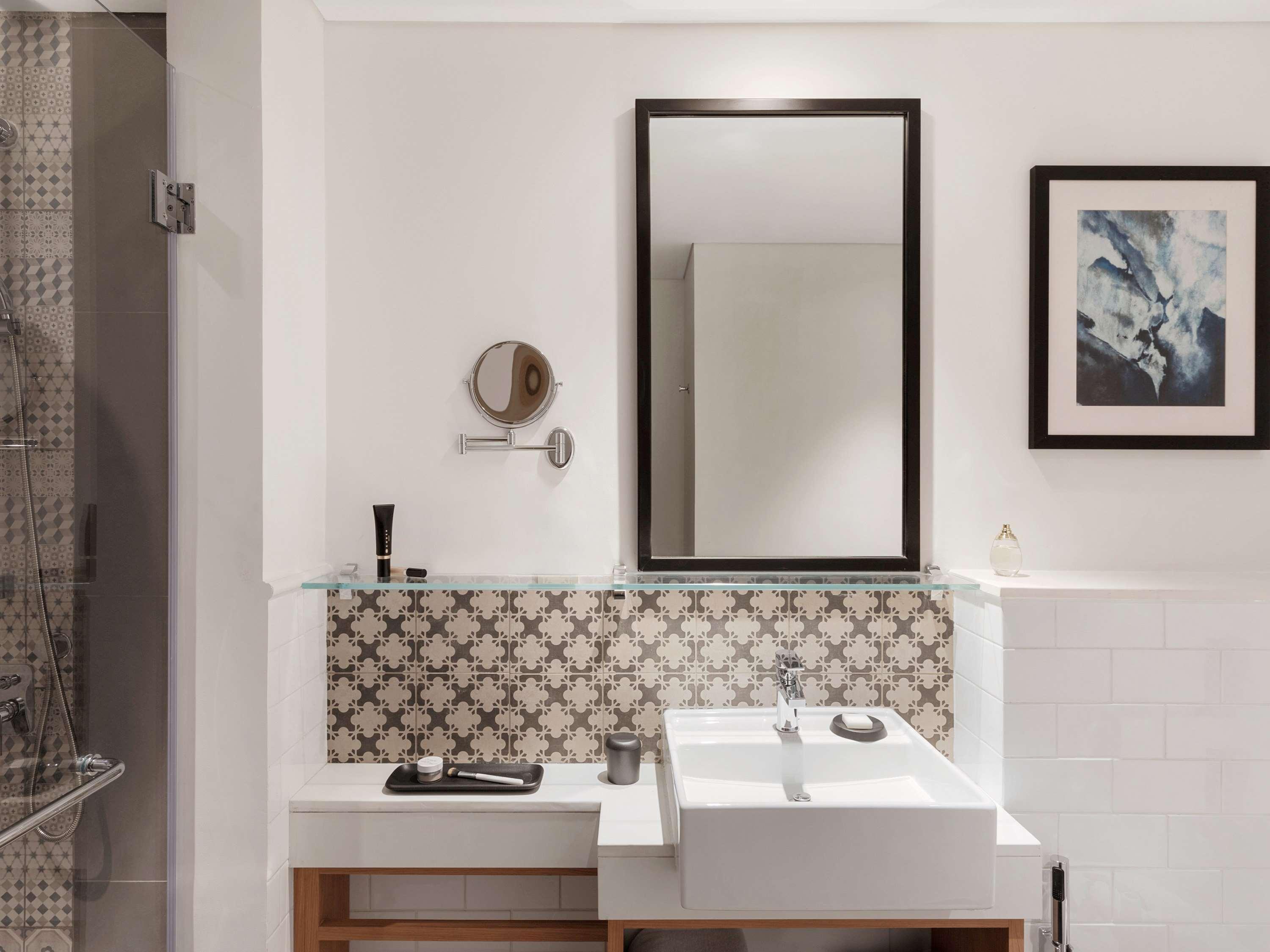 Adagio Deira Aparthotel 4*