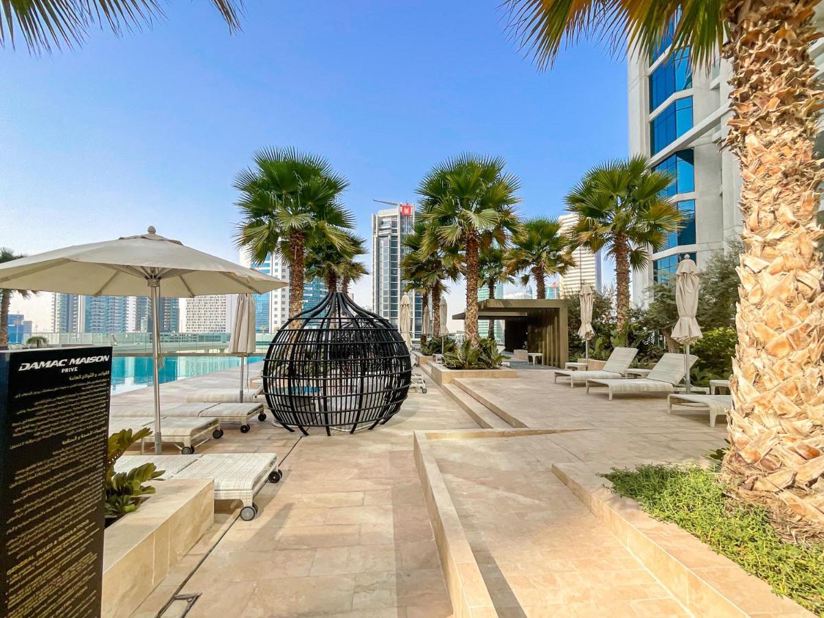 Apartment Higuests - Roomy And Chic With Panoramic Canal Views