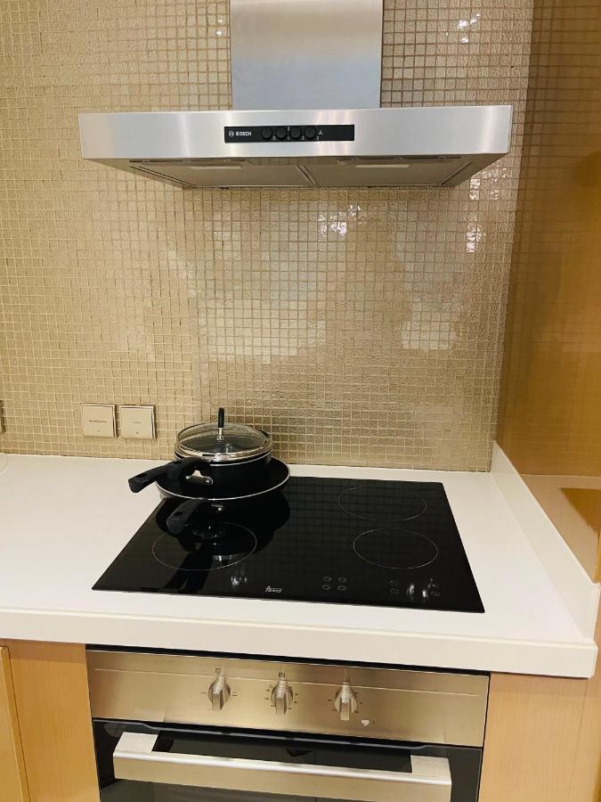 A3301 Paramount 5 Star Two Bedroom Burj Khalifa Around Dubai