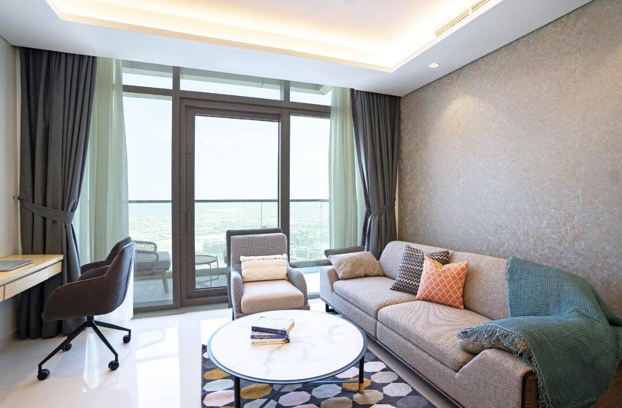 Vacay Lettings -spotlight Infinity Pool At Paramount Tower Apartment *