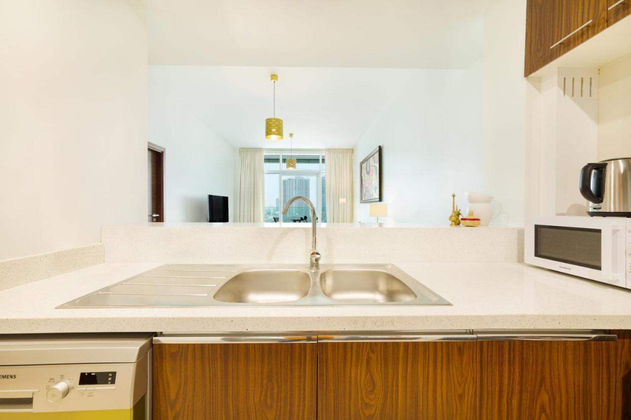 Maison Privee - Superb 1br Overlooking Zabeel Park And Frame Apartment *