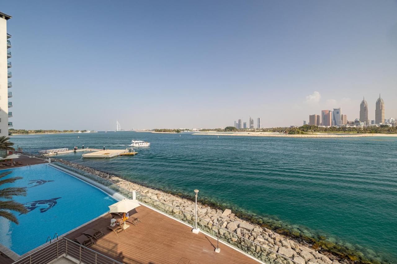 2bdr With Full Sea View And Marina View Azure Residences