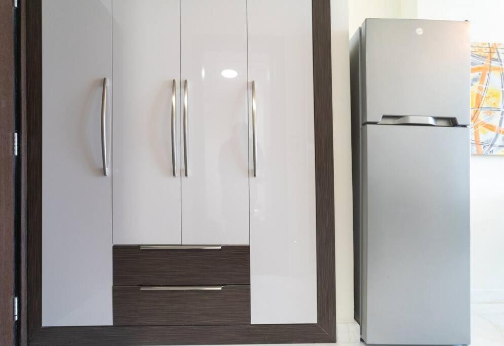 Cosy Studio With Luxurious Pool In Business Bay- Bayz Tower Dubai
