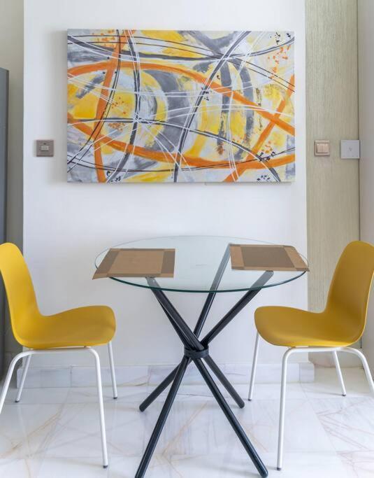 Cosy Studio With Luxurious Pool In Business Bay- Bayz Tower Apartment