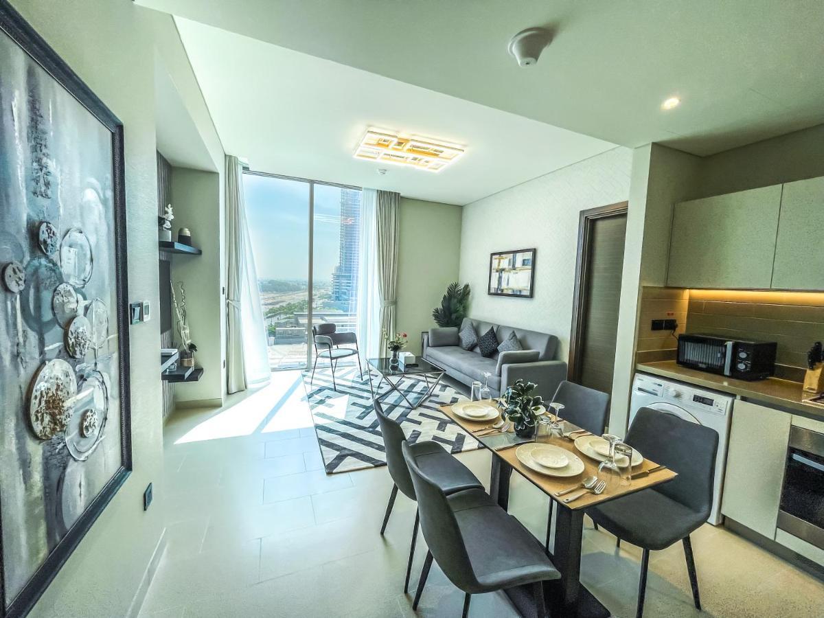 By Latinem 2br Holiday Cv B514 Near Burj Khalifa * Dubai