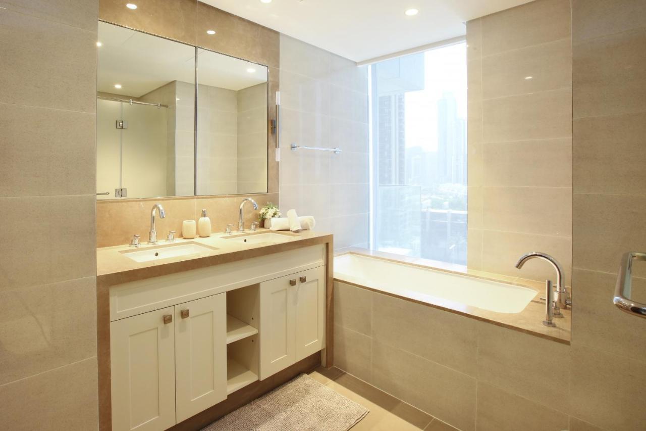 Prime Location 2br In Downtown Dubai, Fountain View - Allsopp&allsopp Apartment *