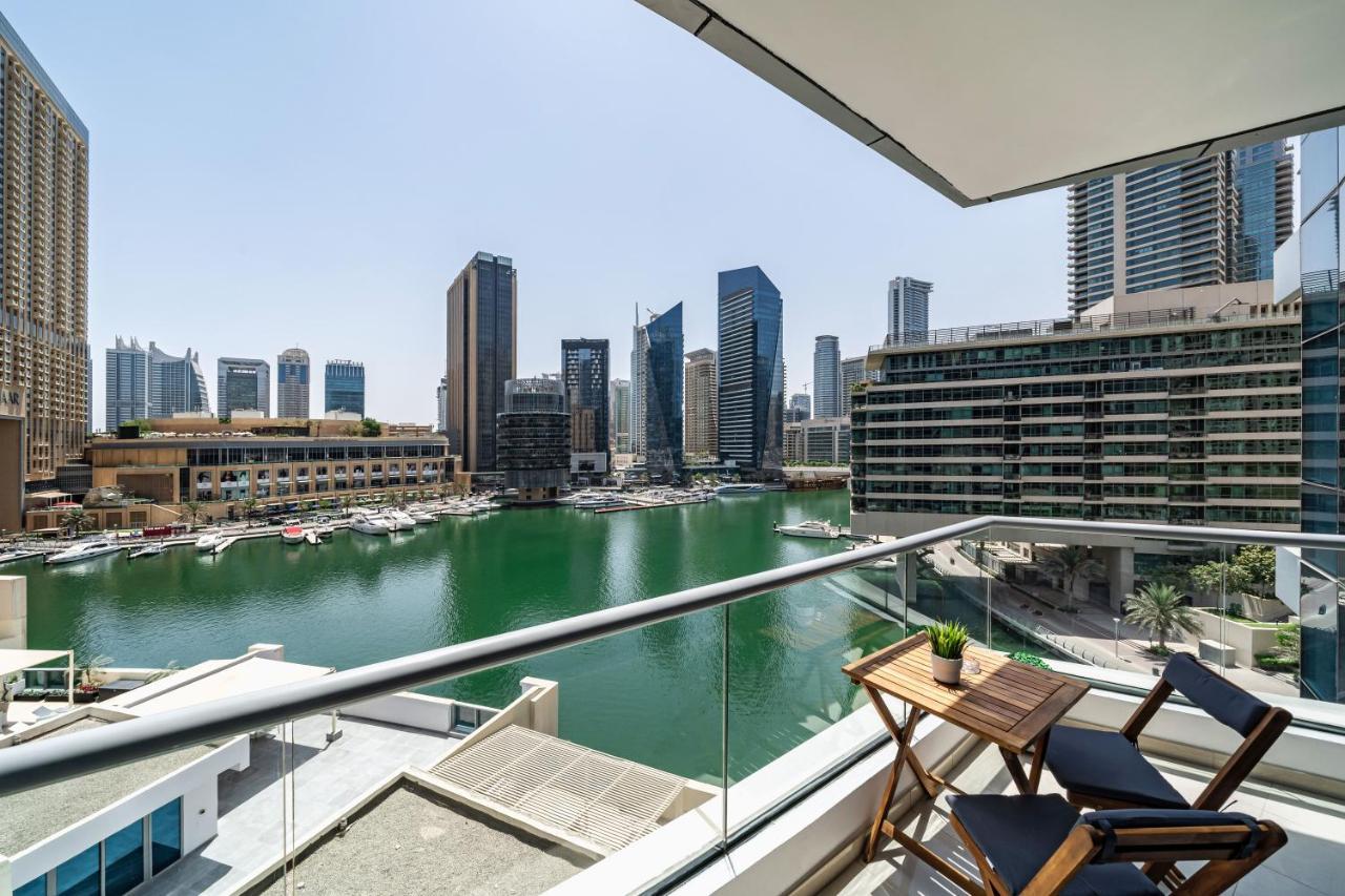 Cute 1br - Marina Views - Walk 9min To