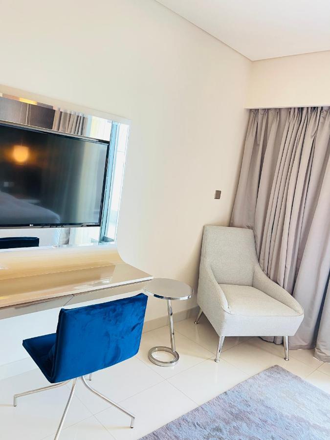 A5801 Paramount 5 Star Luxury 3 Bedroom Close To Burj Khalifa And Mall Aparthotel
