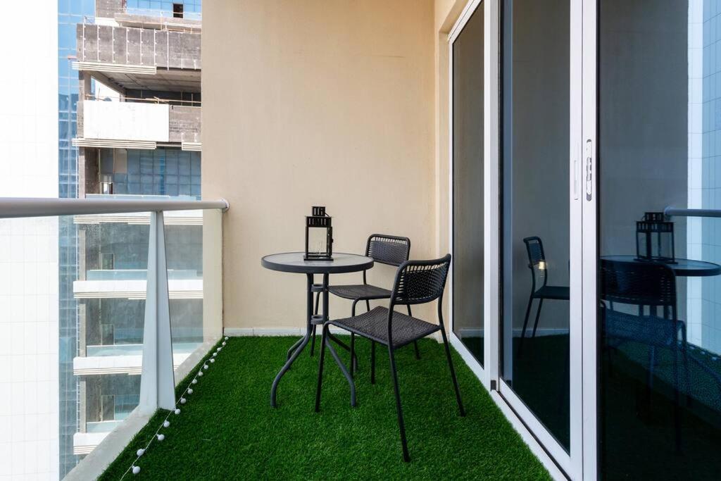 Apartment View Jlt - Lovely In