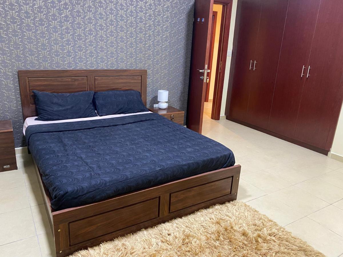Delhi Backpackers Dubai