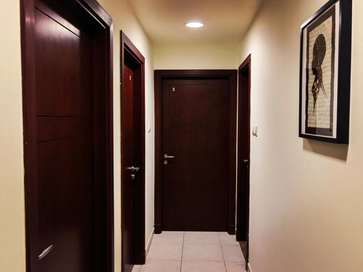 Serenity 3br Palm View In Marina * Dubai