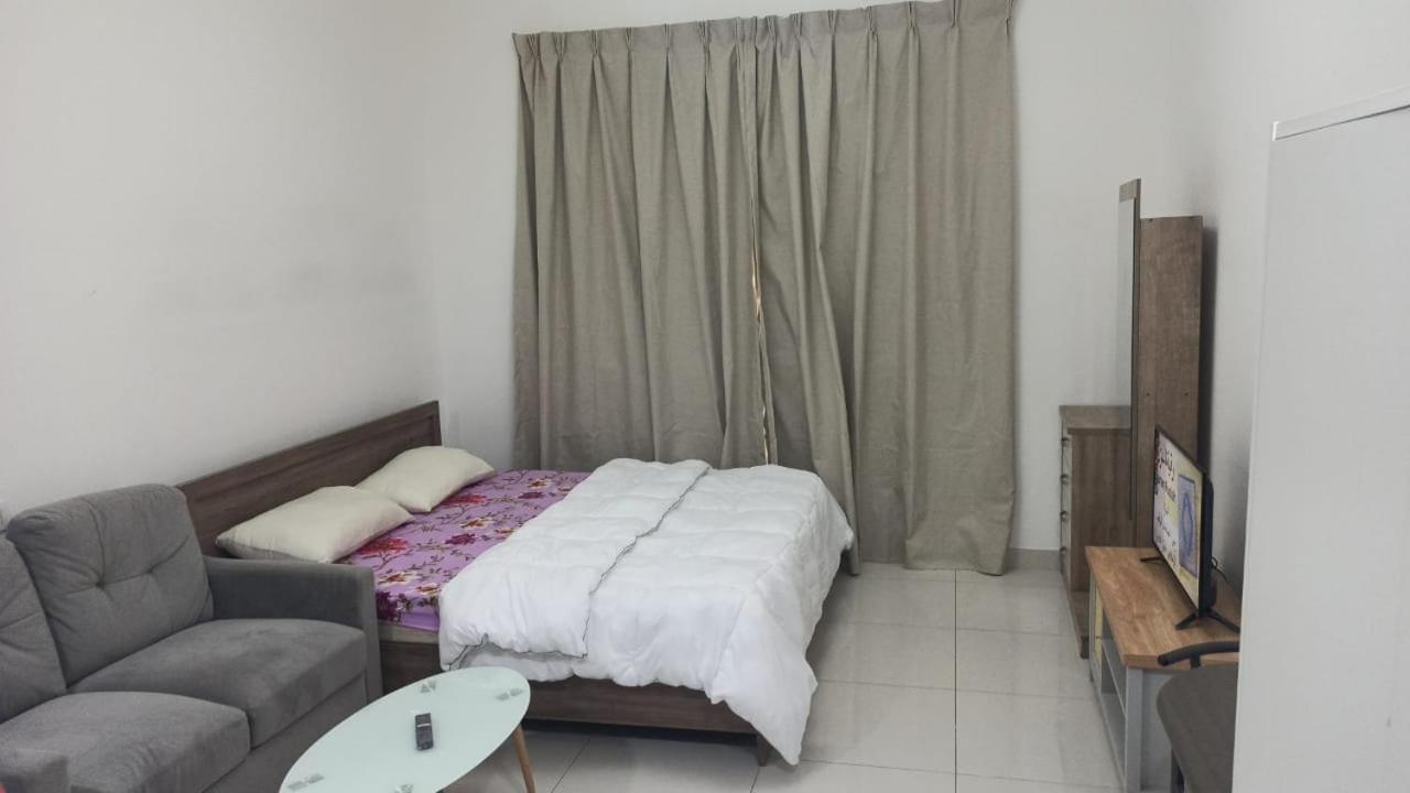 Budget In Apartment