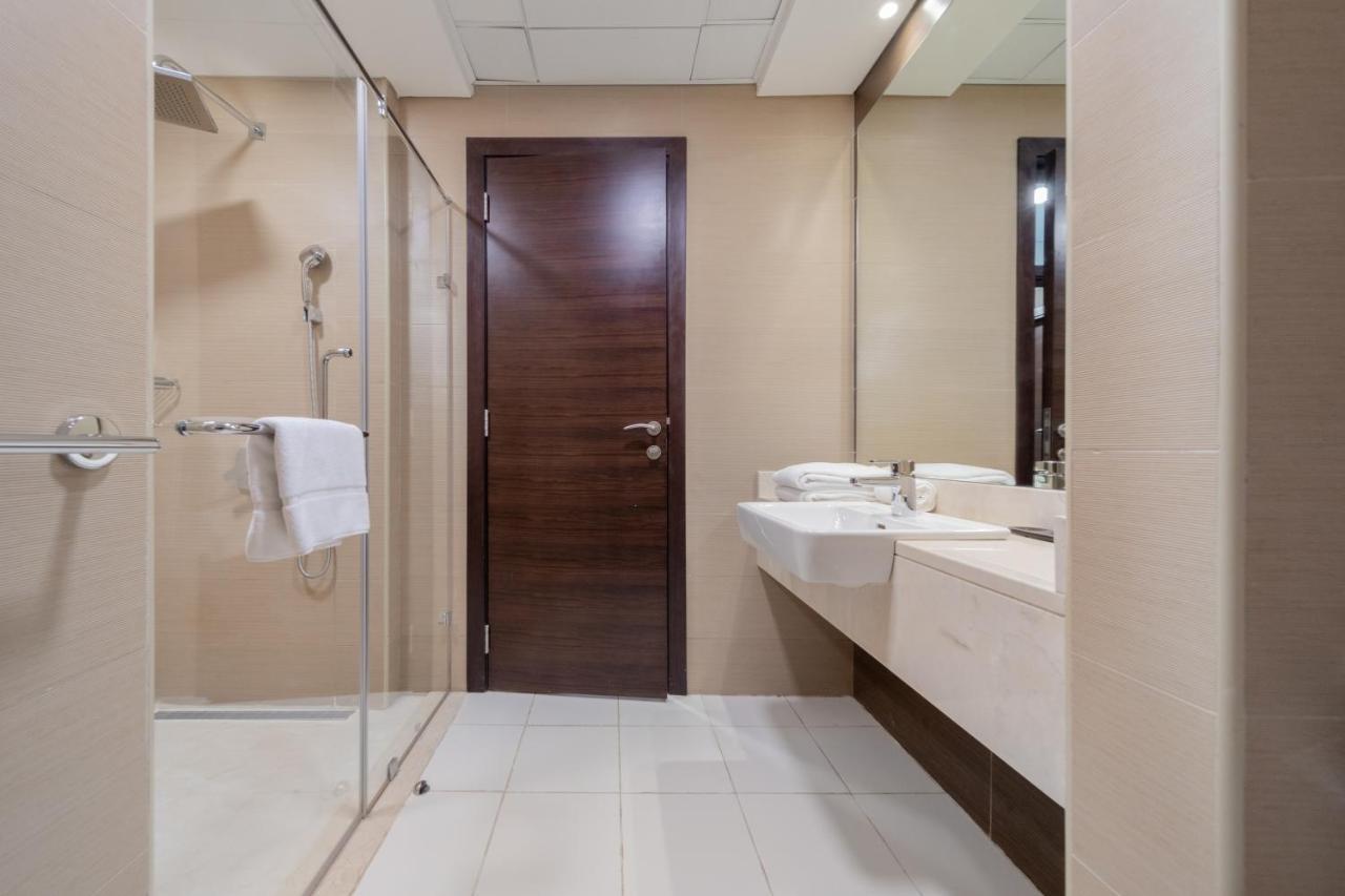 Eden's Homes & - Sparkle Tower * Dubai