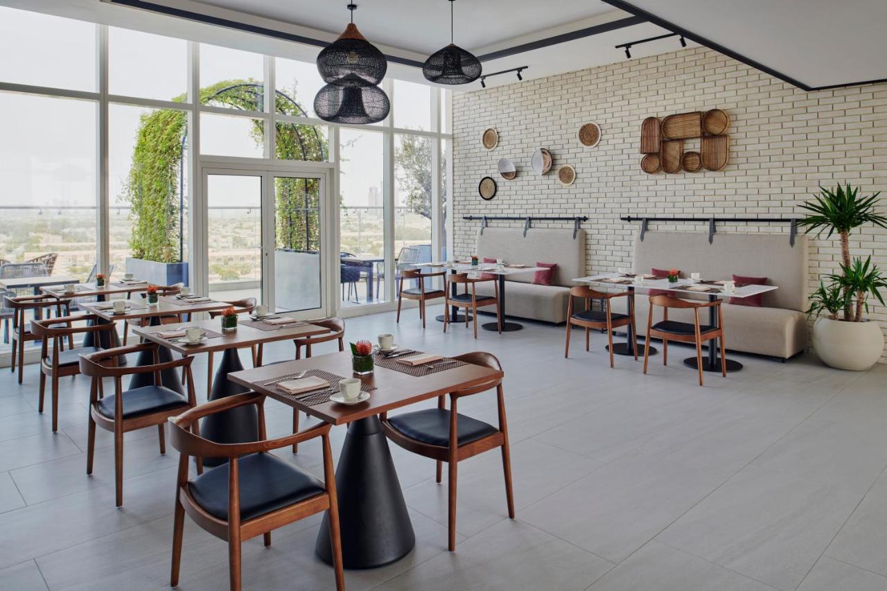 Hotel Movenpick Jumeirah Village Triangle Dubai