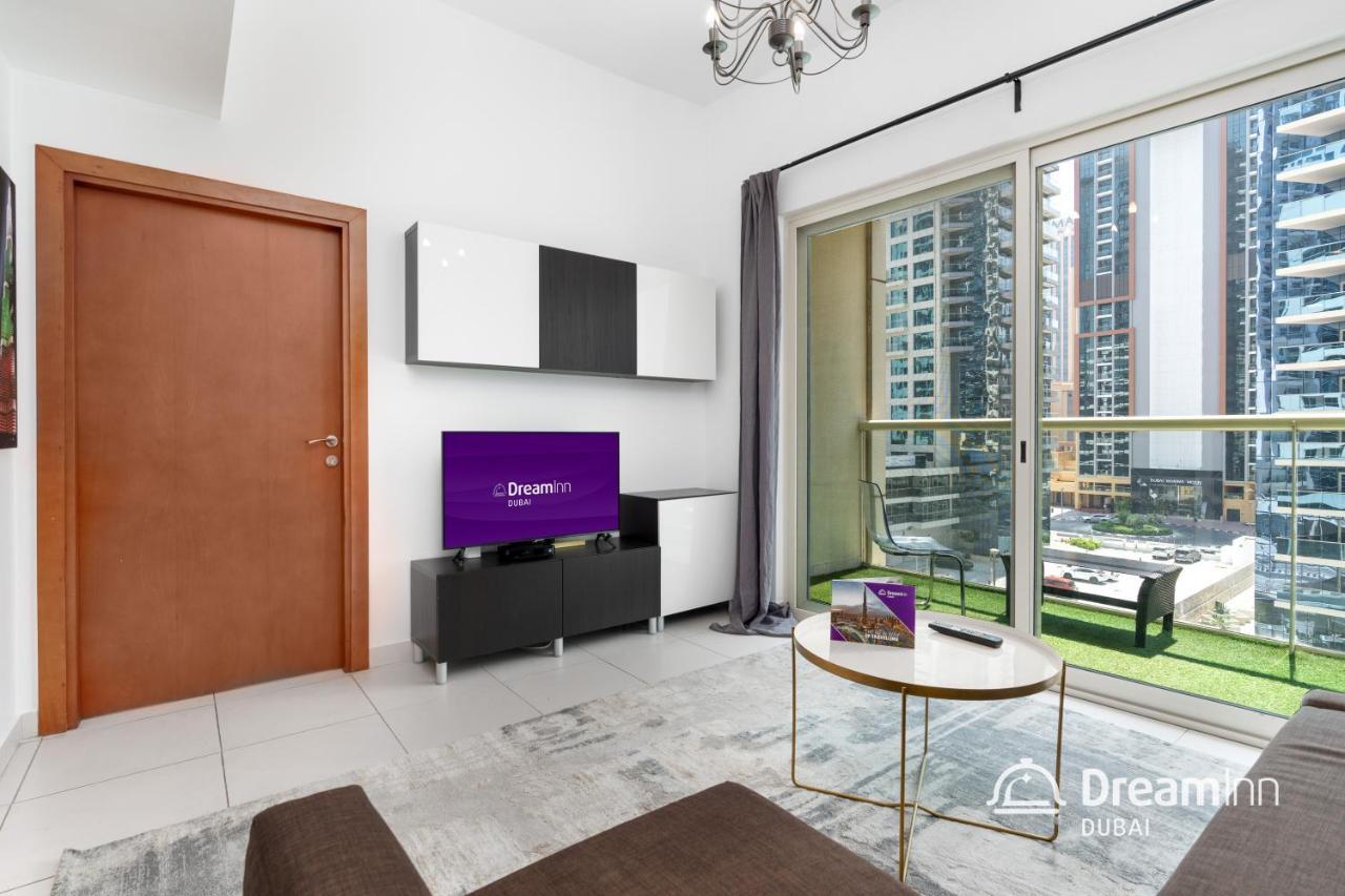 Dream - Marina View Tower Apartment Dubai