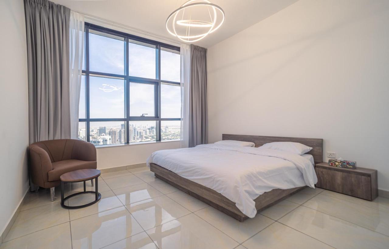 Apartment Sky View Tower *